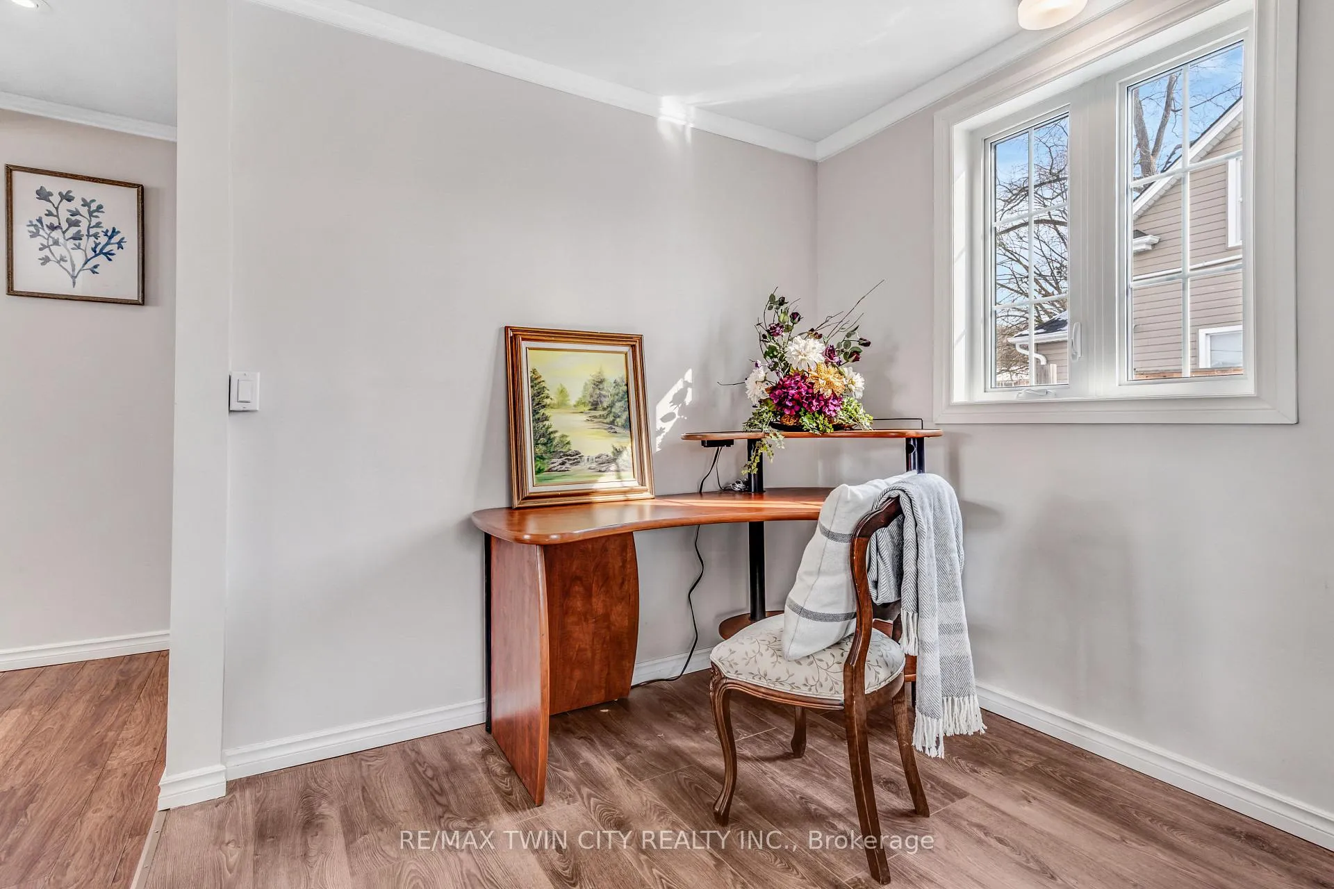 Photo 17 of 13 Devitt Avenue N, Waterloo — HOMEH