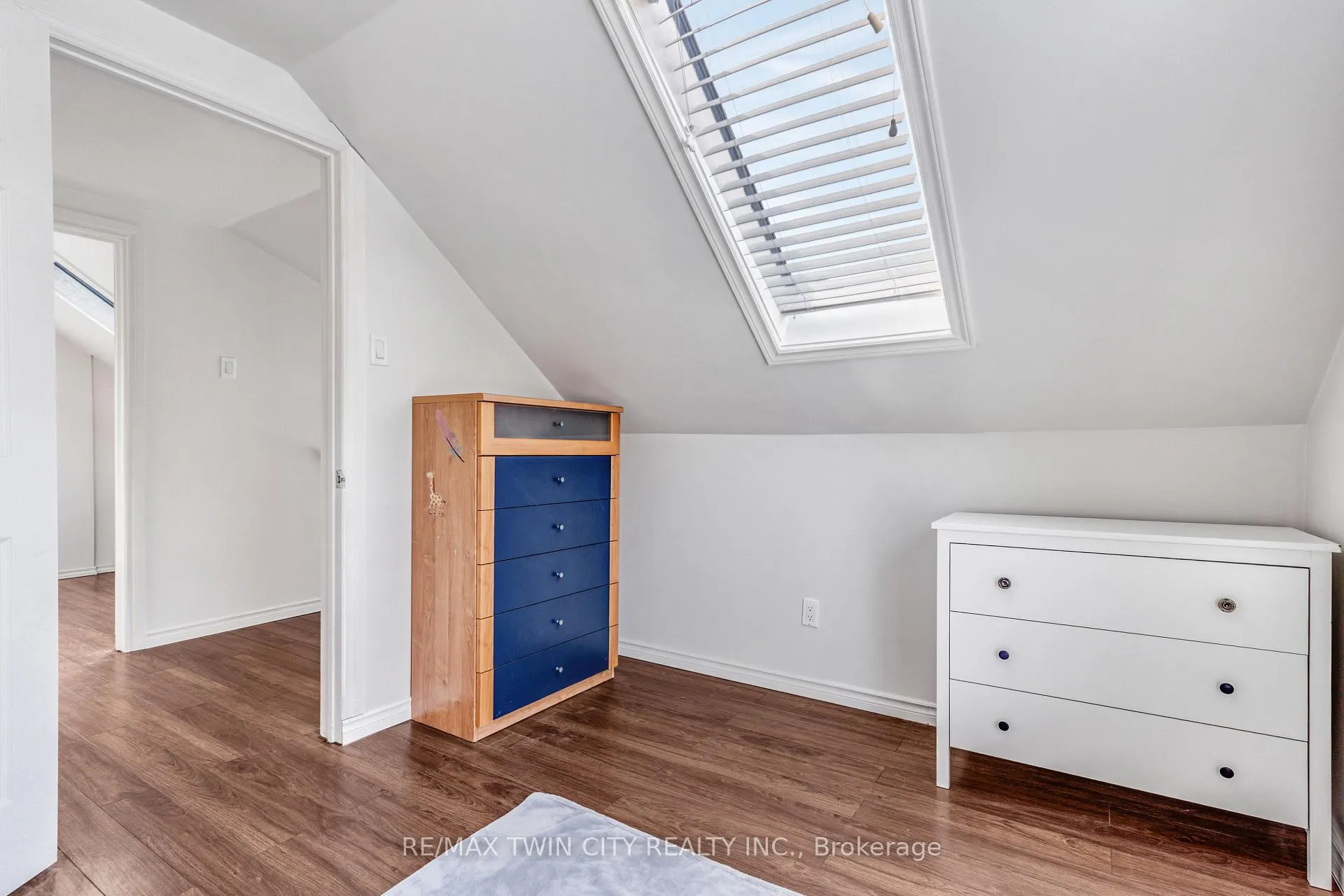 Photo 26 of 13 Devitt Avenue N, Waterloo — HOMEH