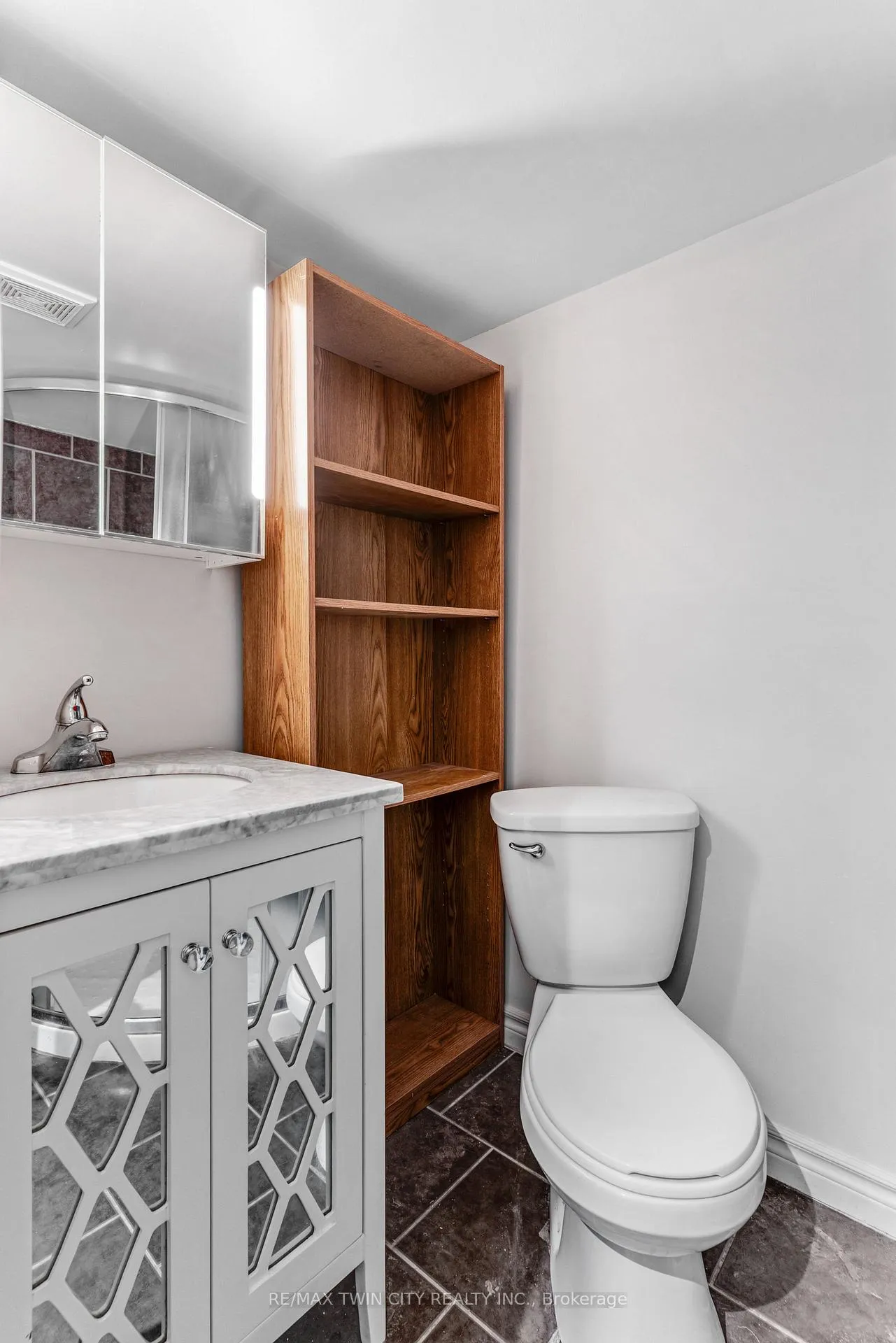 Photo 34 of 13 Devitt Avenue N, Waterloo — HOMEH