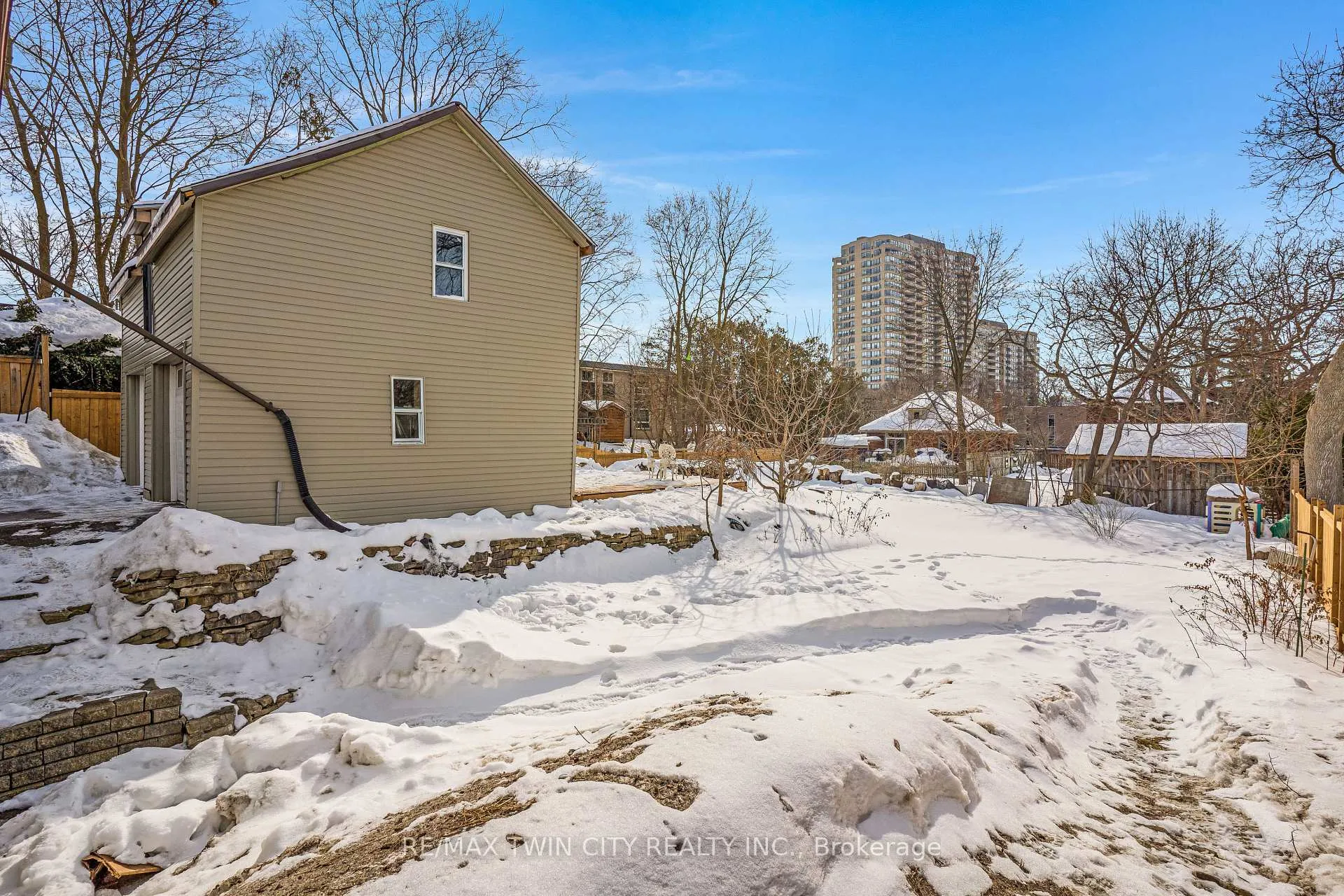 Photo 45 of 13 Devitt Avenue N, Waterloo — HOMEH