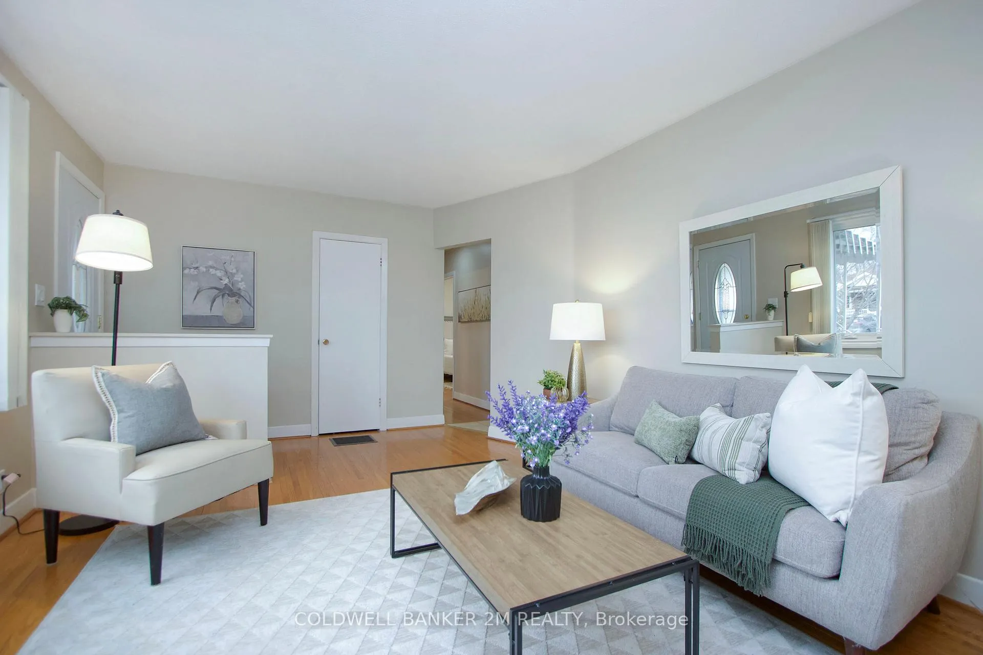 Photo 5 of 357 Highland Avenue, Oshawa, Central — HOMEH