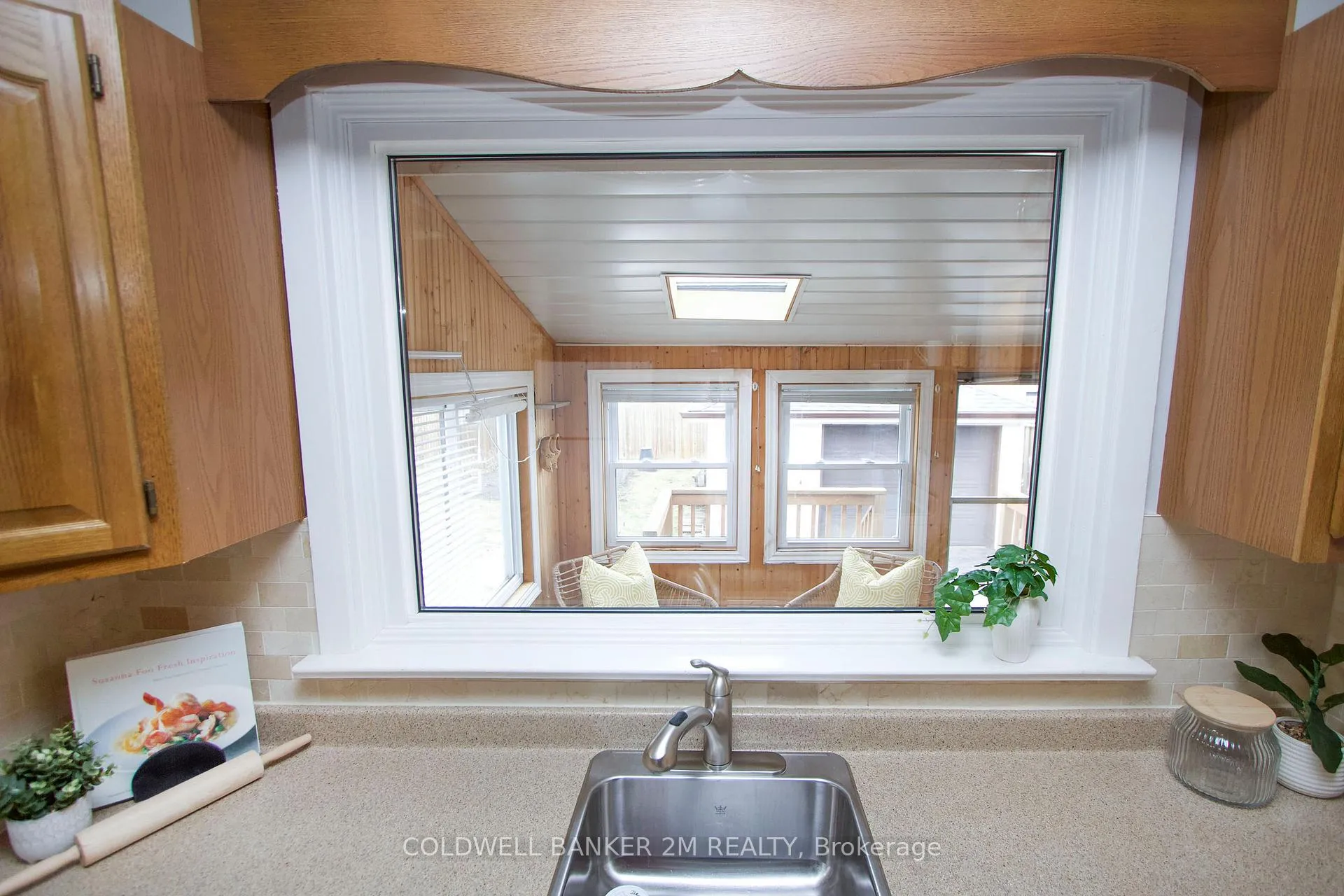 Photo 9 of 357 Highland Avenue, Oshawa, Central — HOMEH
