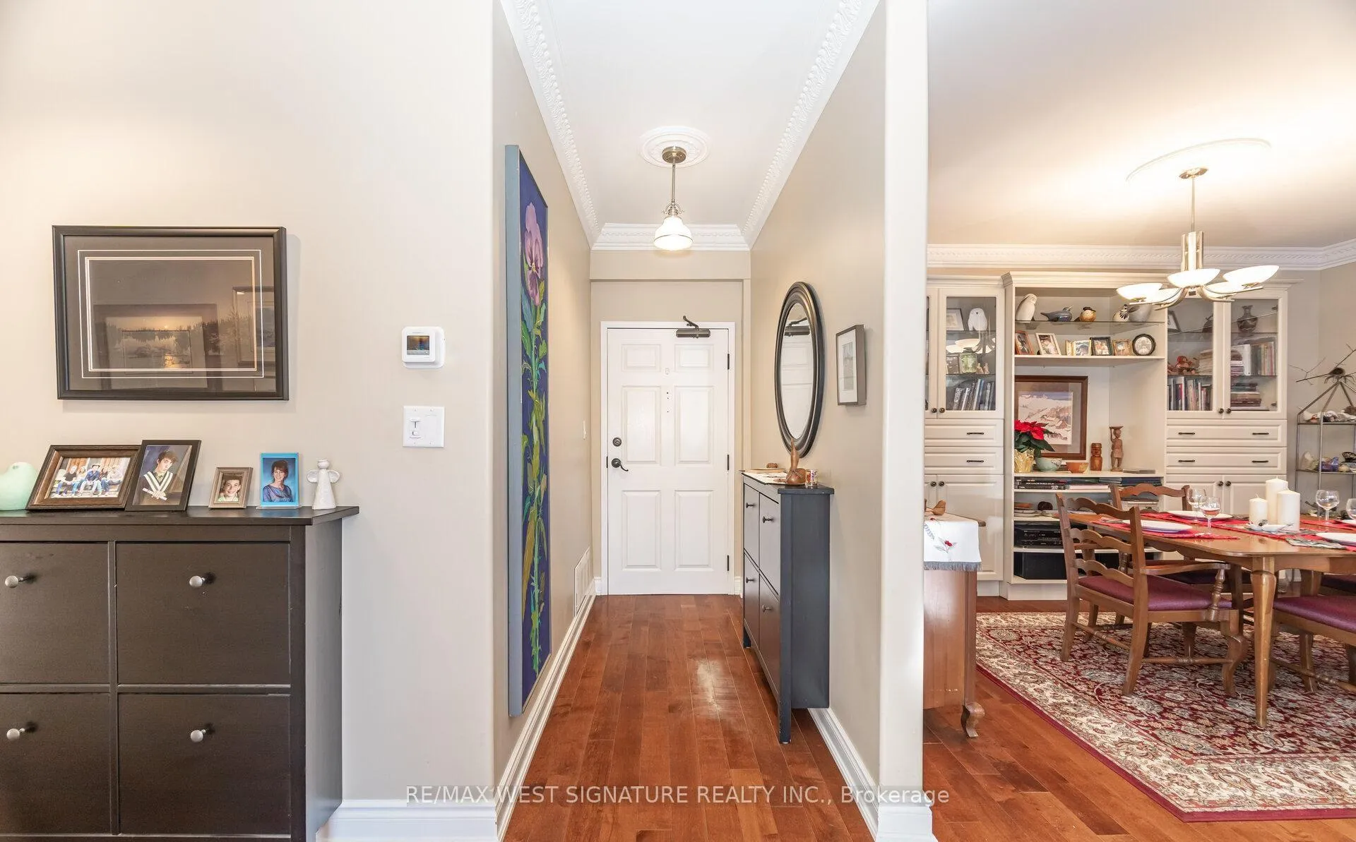Photo 6 of Unit 216, 75 Treelawn Boulevard, Vaughan, Kleinburg — HOMEH