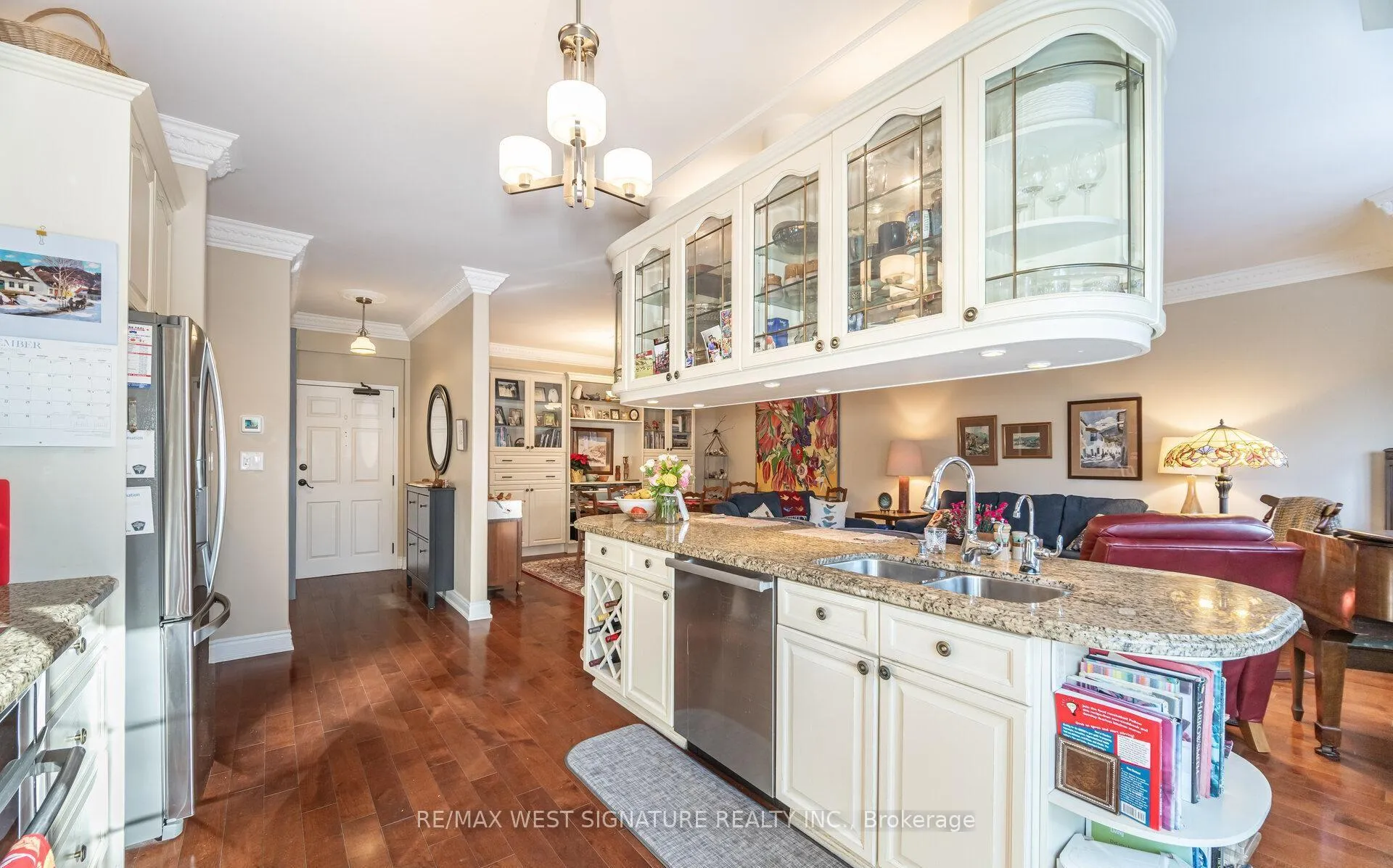 Photo 11 of Unit 216, 75 Treelawn Boulevard, Vaughan, Kleinburg — HOMEH