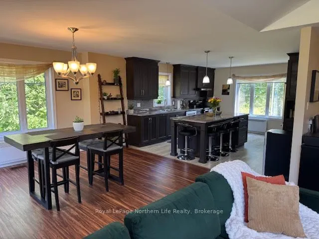 Photo 10 of 1033 Evansville Drive, West Nipissing, Sturgeon Falls — HOMEH