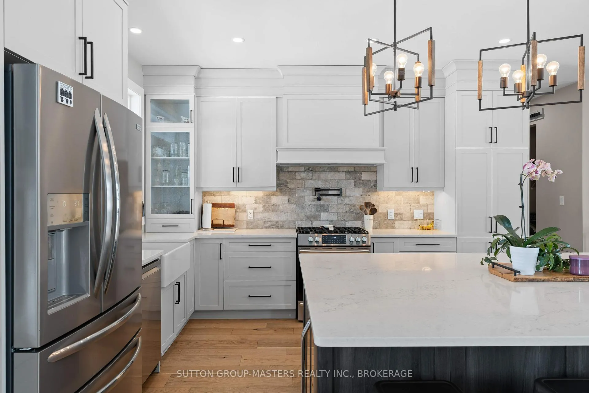 Photo 14 of 2483 Perth Road, Kingston, City North of 401 — HOMEH