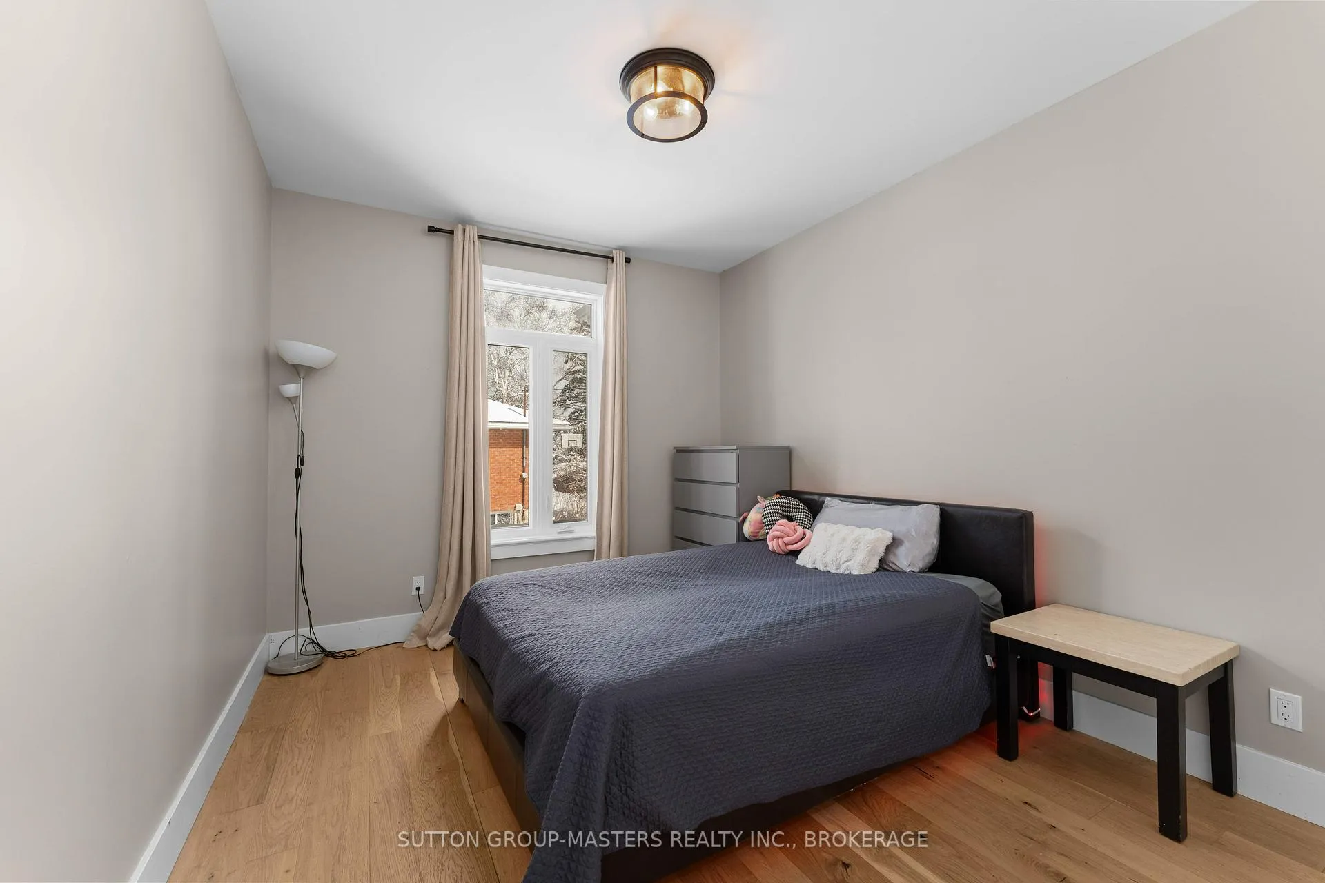 Photo 32 of 2483 Perth Road, Kingston, City North of 401 — HOMEH