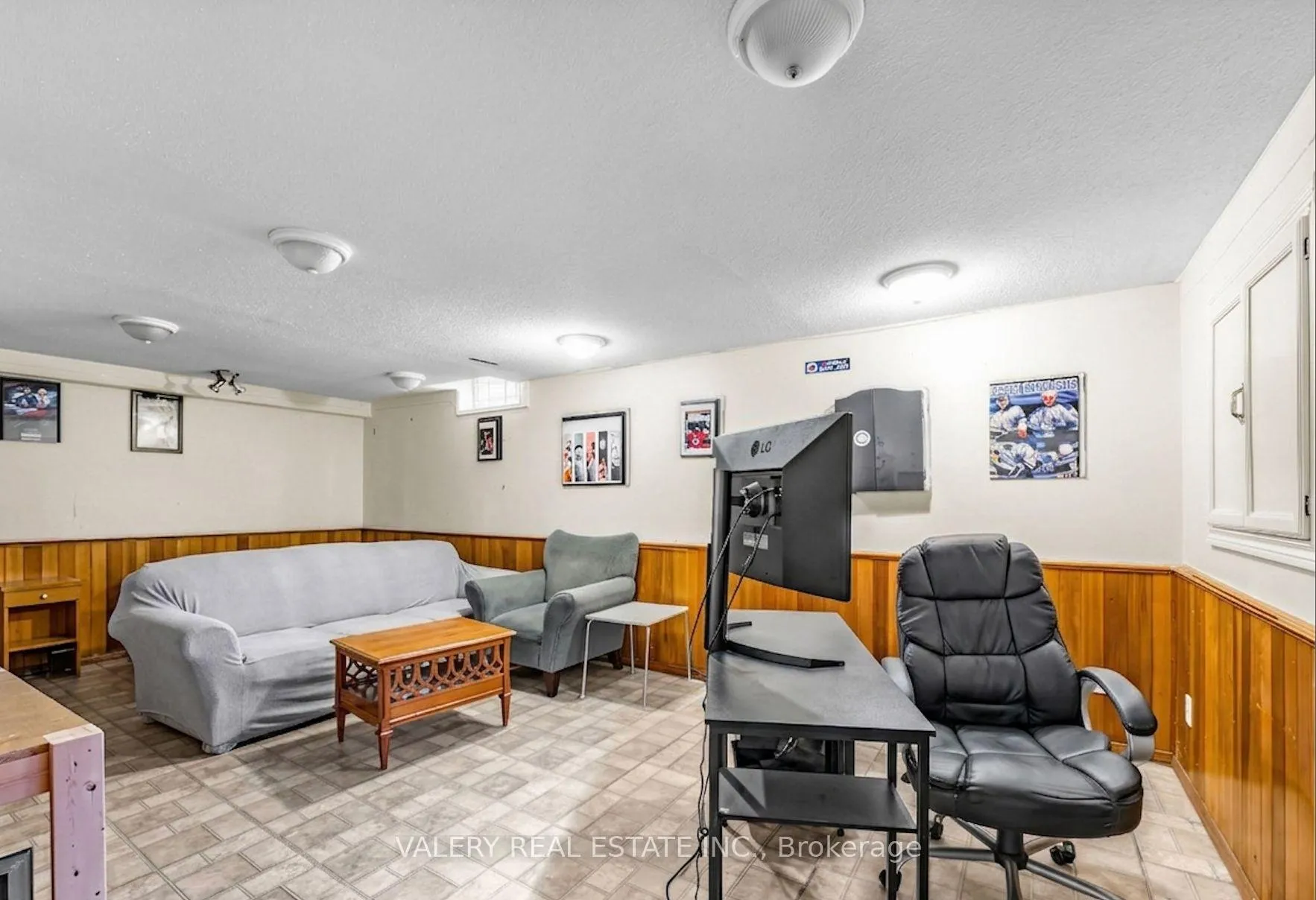 Photo 11 of 1610 Rawlings Drive, Pickering, Liverpool — HOMEH