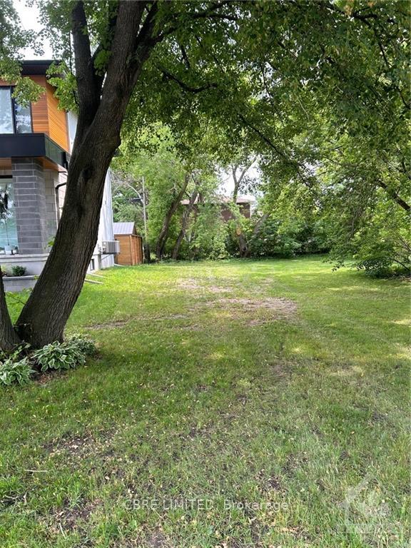 Photo 2 of 124 Lotta Avenue, Ottawa, Meadowlands/St. Claire Gardens — HOMEH