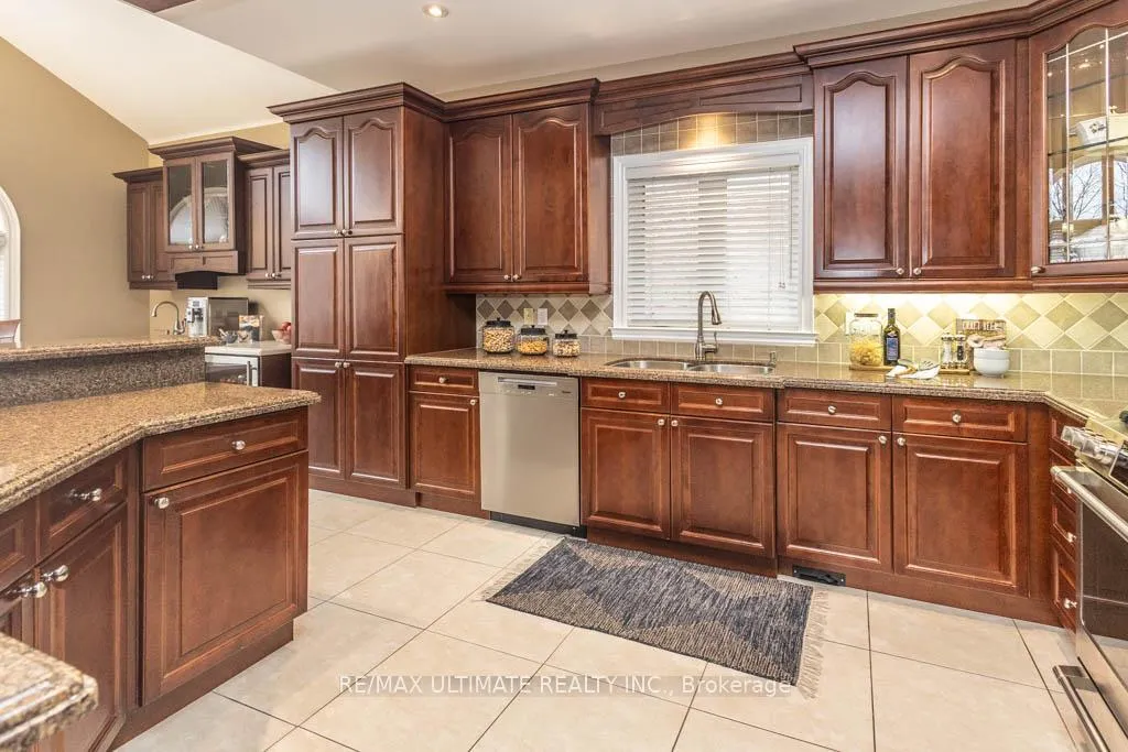 Photo 10 of 1726 Rockwood Drive, Pickering, Highbush — HOMEH