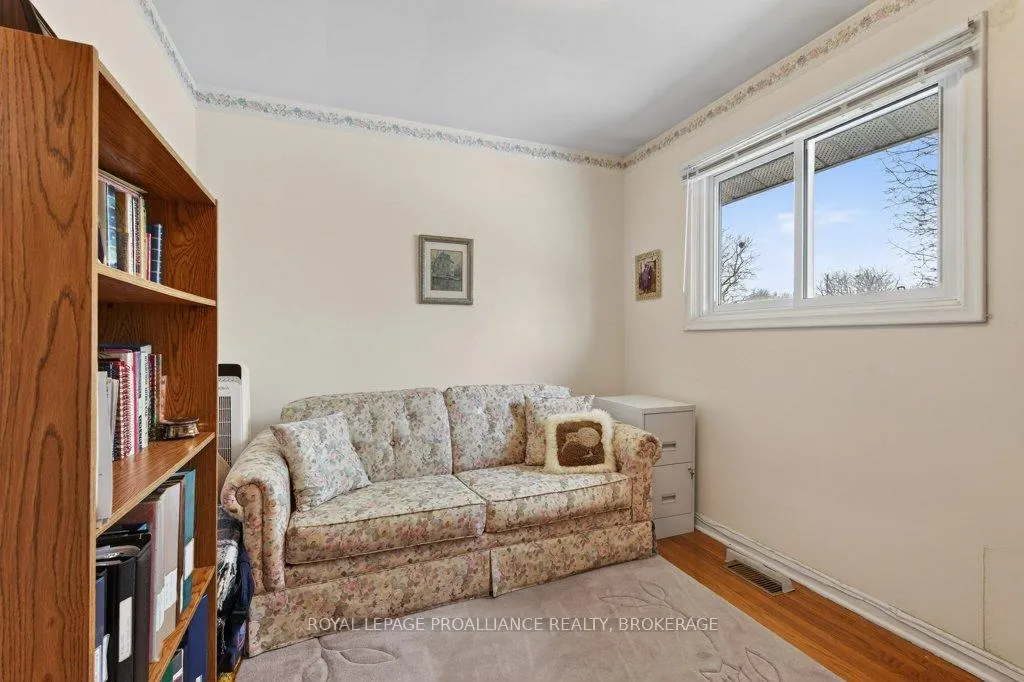 Photo 21 of 28 Pember Place, Kingston, Central City West — HOMEH