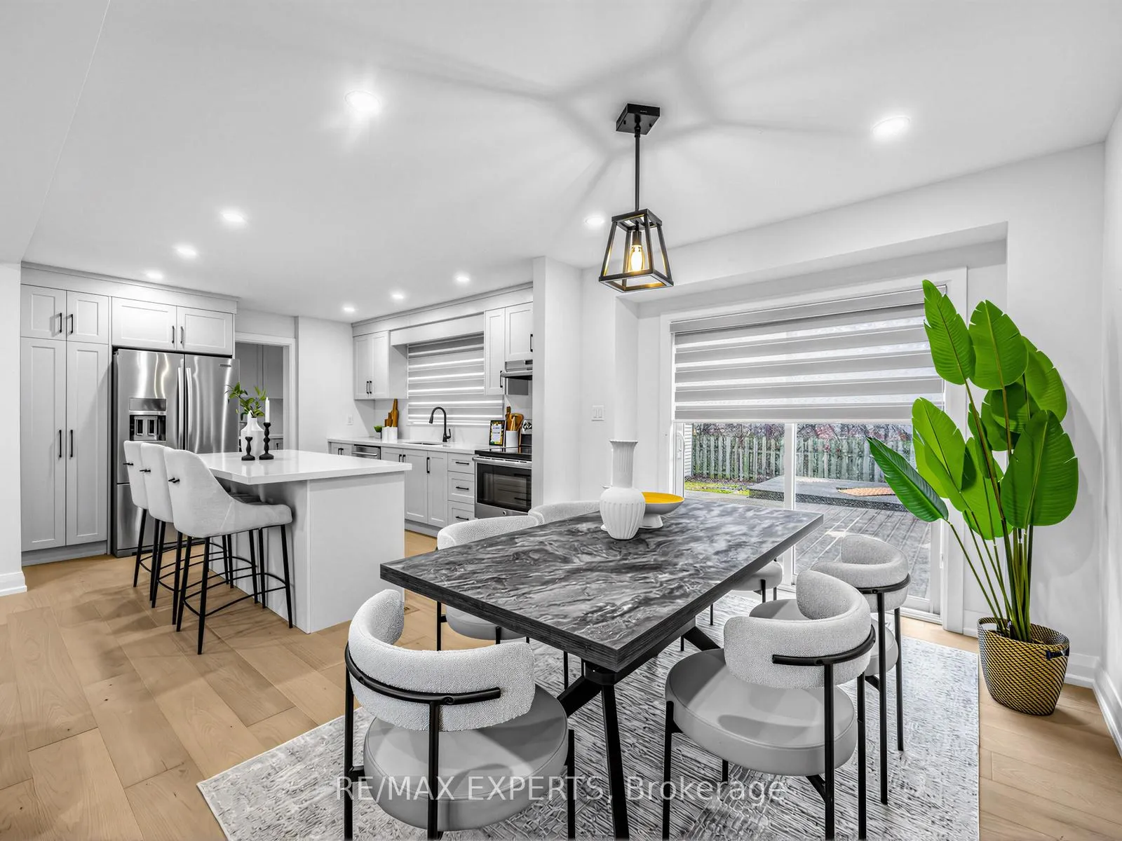 Photo 7 of 751 Lublin Avenue, Pickering, Bay Ridges — HOMEH