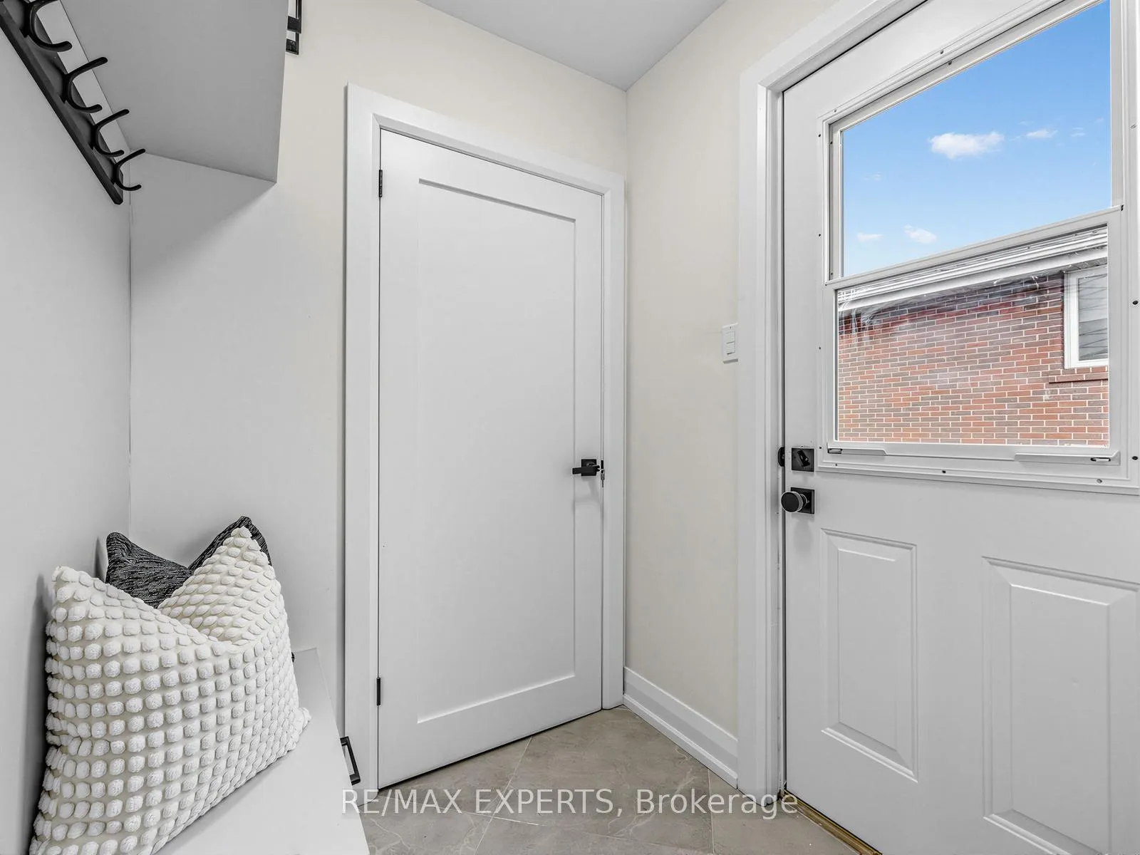 Photo 22 of 751 Lublin Avenue, Pickering, Bay Ridges — HOMEH