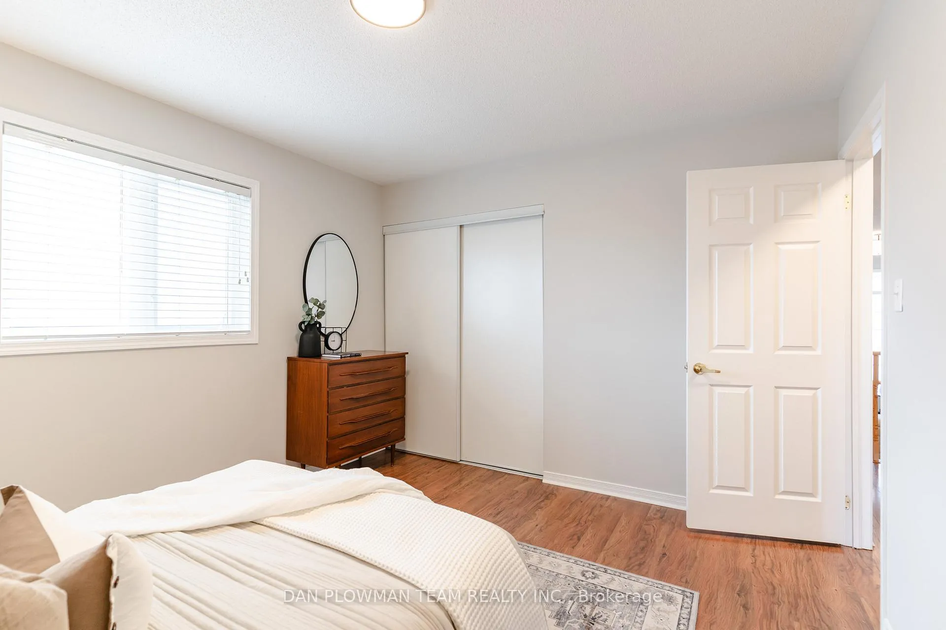 Photo 26 of 51 Hutton Place, Clarington, Bowmanville — HOMEH