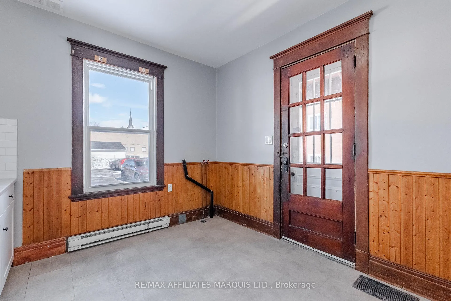 Photo 19 of 127 First Street W, Cornwall — HOMEH
