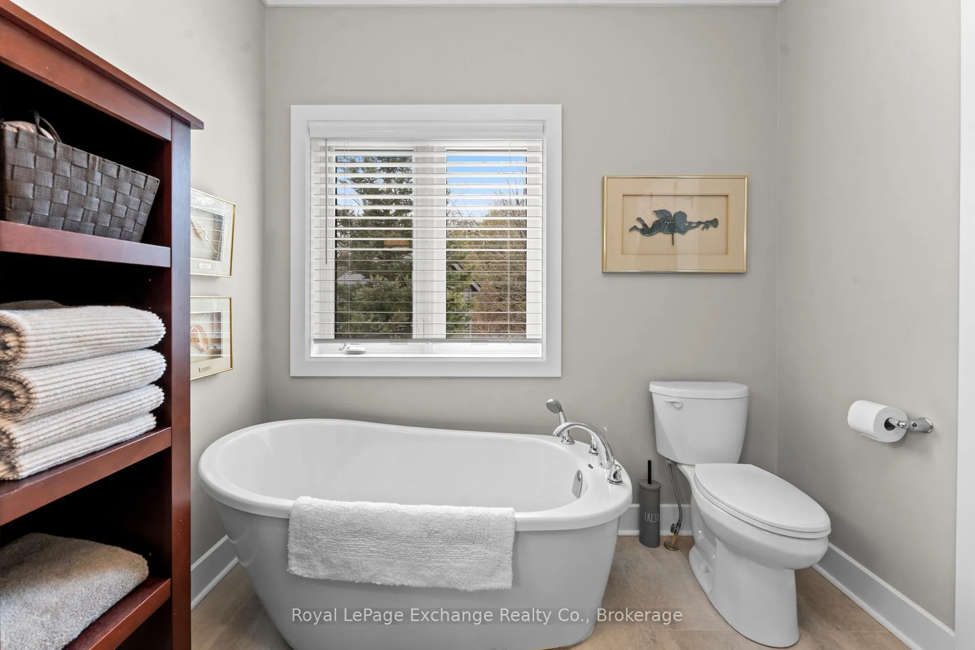 Photo 34 of 592 Hunter Street, Kincardine — HOMEH