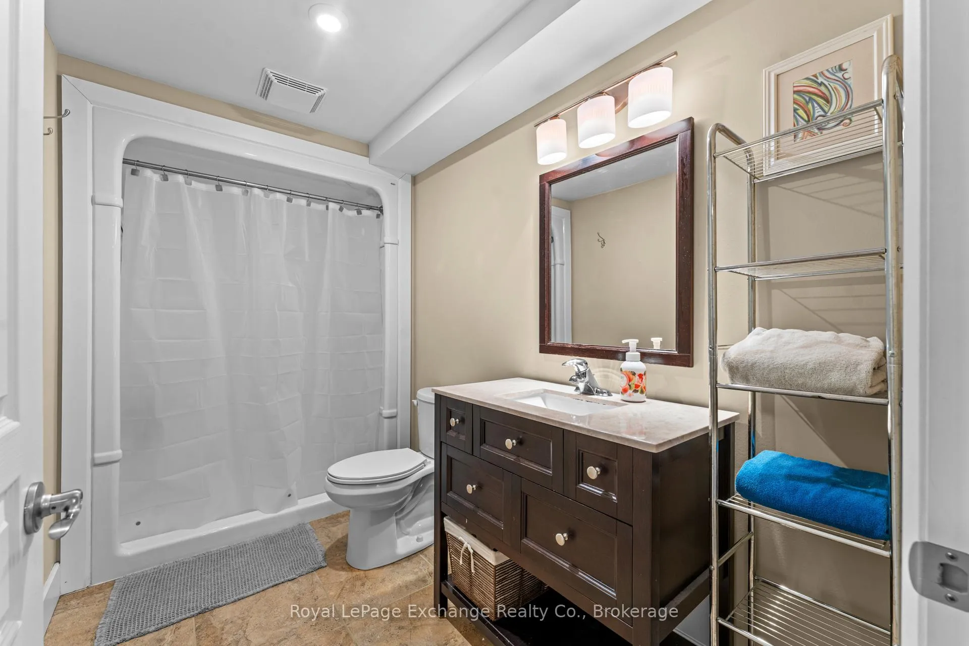 Photo 40 of 592 Hunter Street, Kincardine — HOMEH