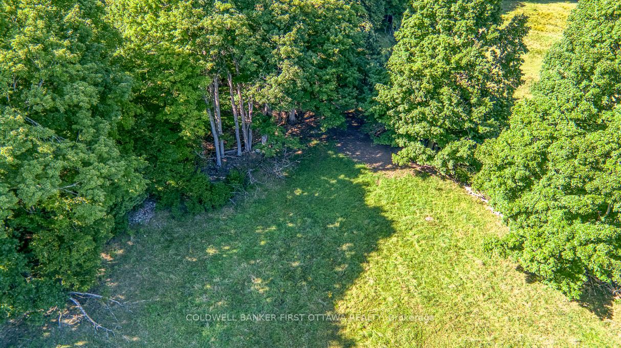 Photo 16 of 00 Herron Mills Road, Lanark Highlands, Lanark Highlands (Lanark) Twp — HOMEH