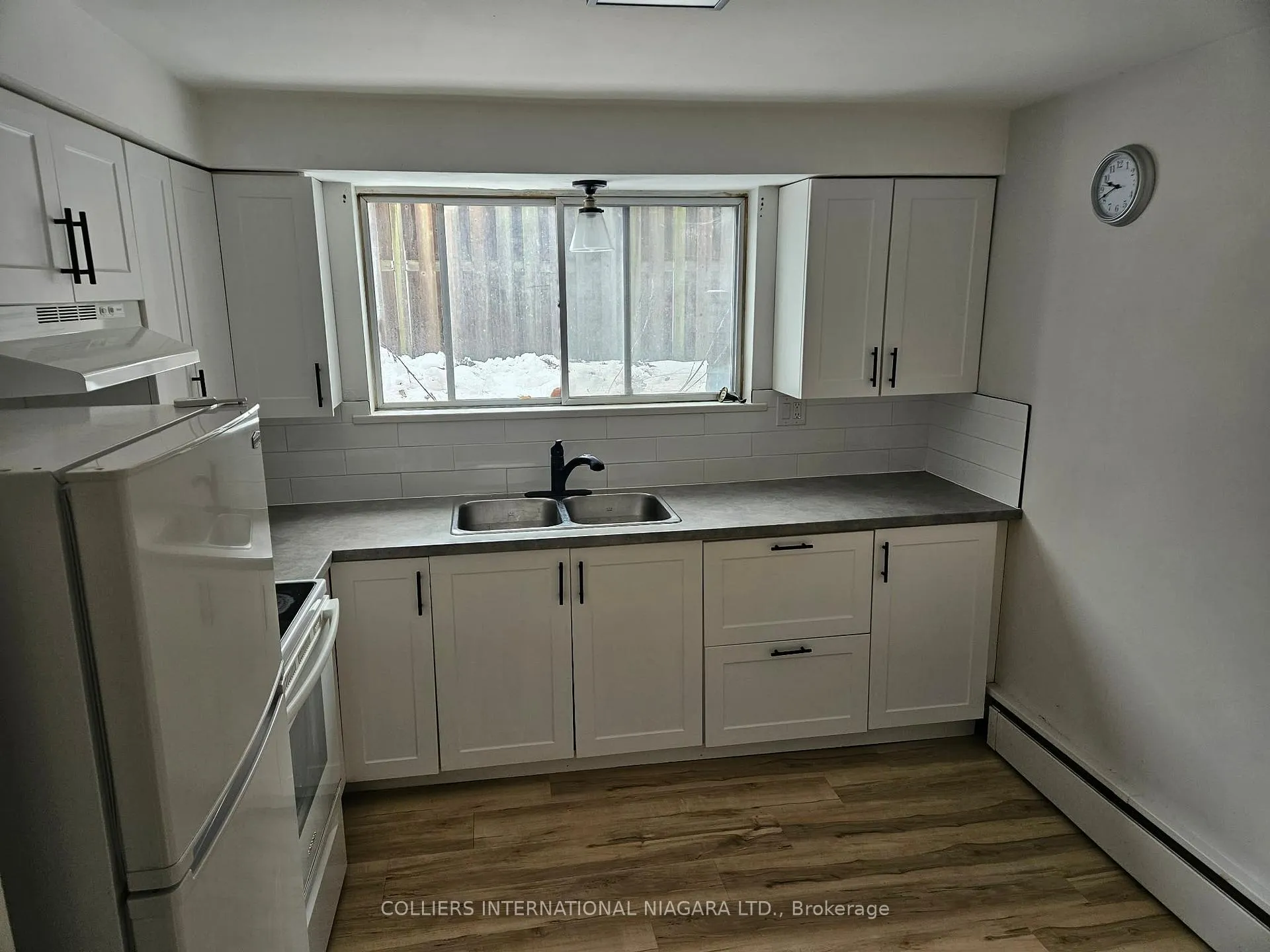 Photo 2 of Unit 3, 6256 Barker Street, Niagara Falls, Dorchester — HOMEH