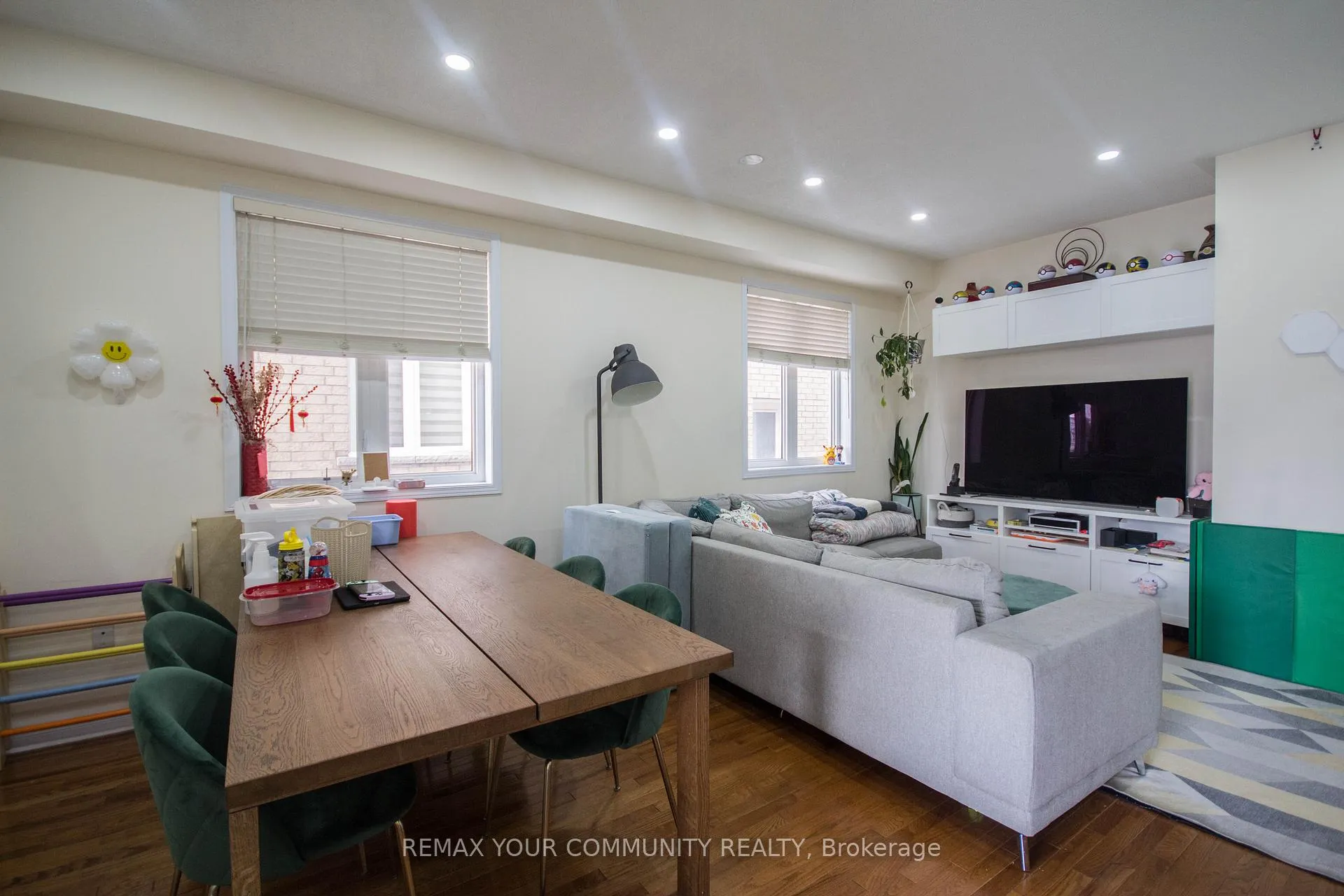Photo 1 of 15 Voysey Way, Markham, Cedarwood — HOMEH