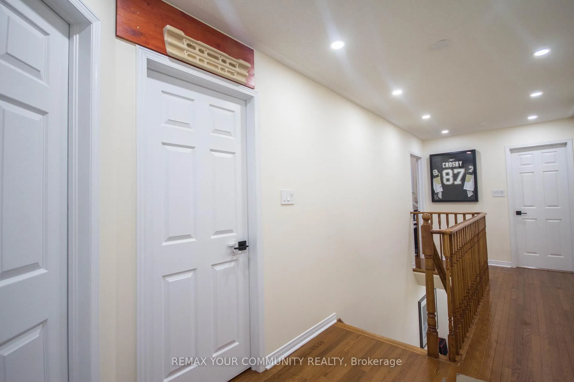 Photo 7 of 15 Voysey Way, Markham, Cedarwood — HOMEH