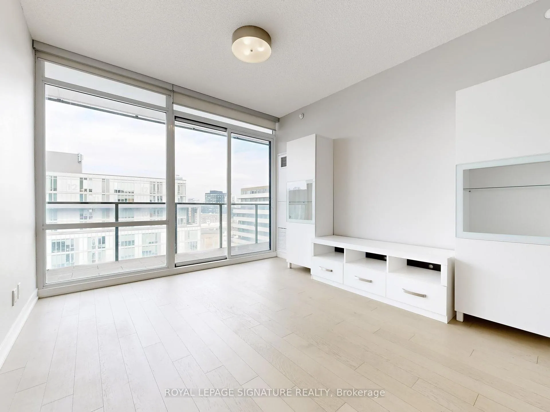 Photo 2 of Unit N1006, 455 Front Street E, Toronto, Waterfront Communities — HOMEH