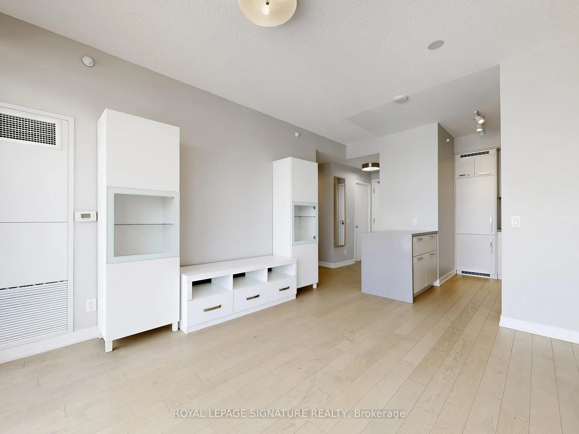 Photo 5 of Unit N1006, 455 Front Street E, Toronto, Waterfront Communities — HOMEH