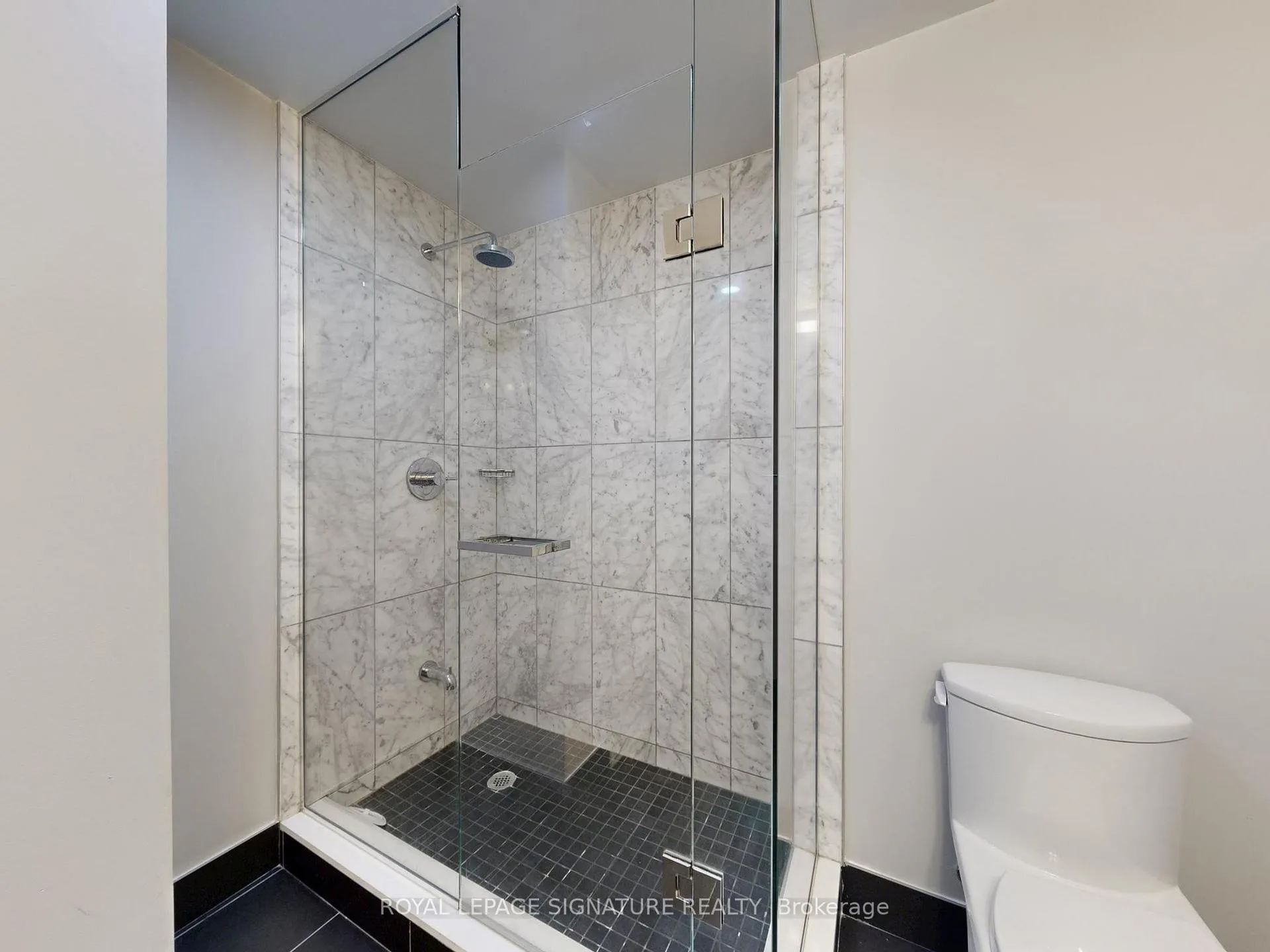 Photo 13 of Unit N1006, 455 Front Street E, Toronto, Waterfront Communities — HOMEH