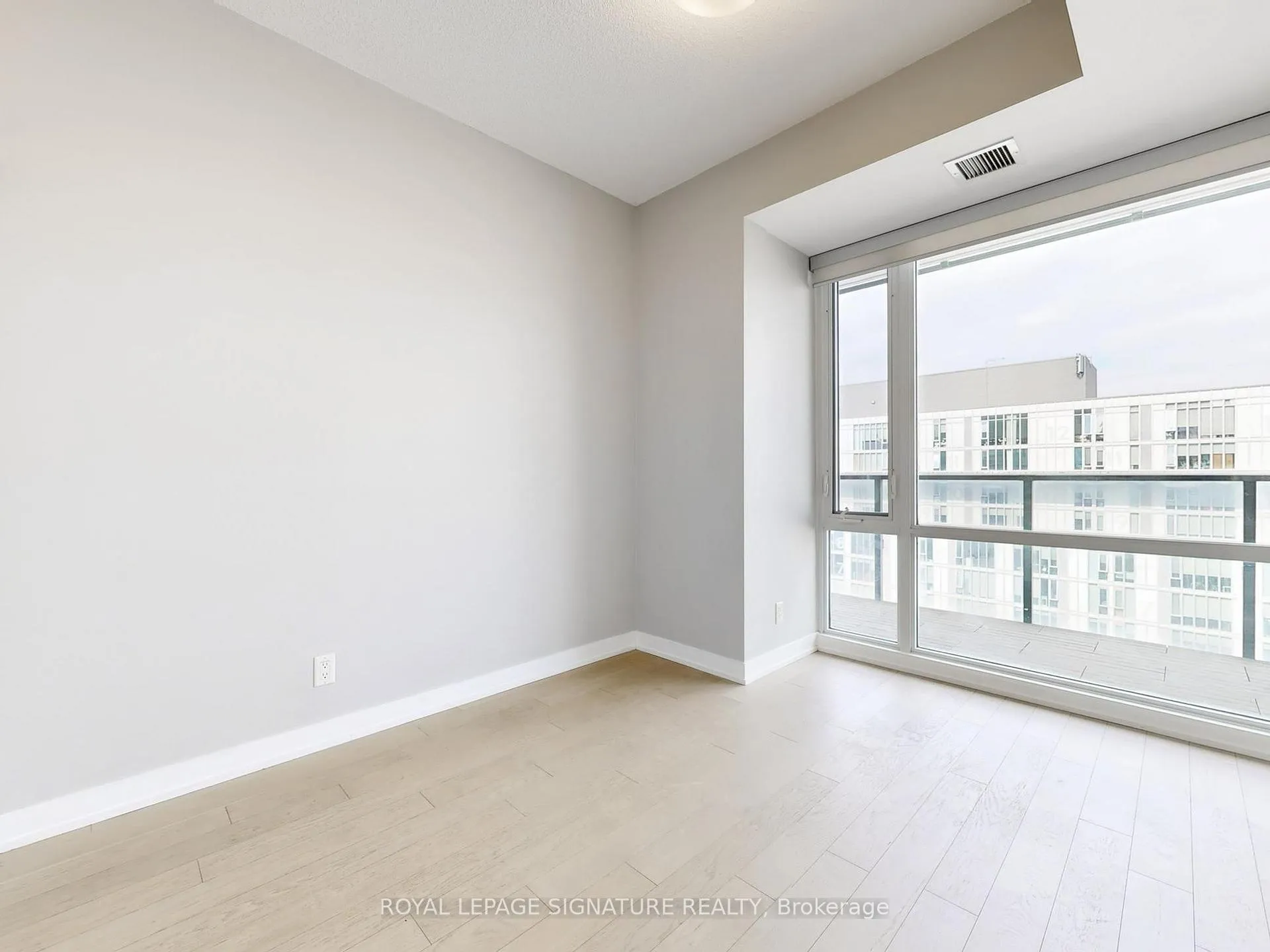 Photo 15 of Unit N1006, 455 Front Street E, Toronto, Waterfront Communities — HOMEH