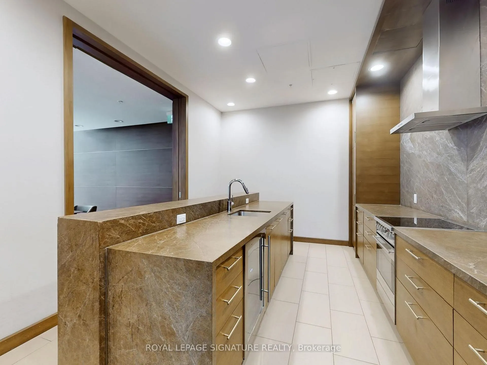 Photo 26 of Unit N1006, 455 Front Street E, Toronto, Waterfront Communities — HOMEH
