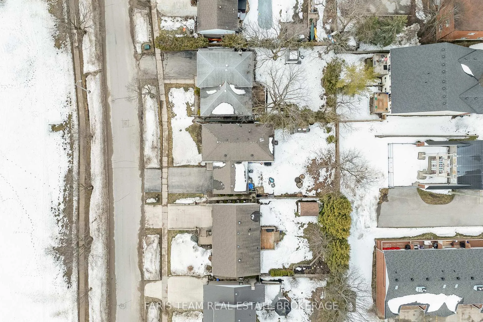 Photo 34 of 20 Indian Arrow Road, Barrie, North Shore — HOMEH