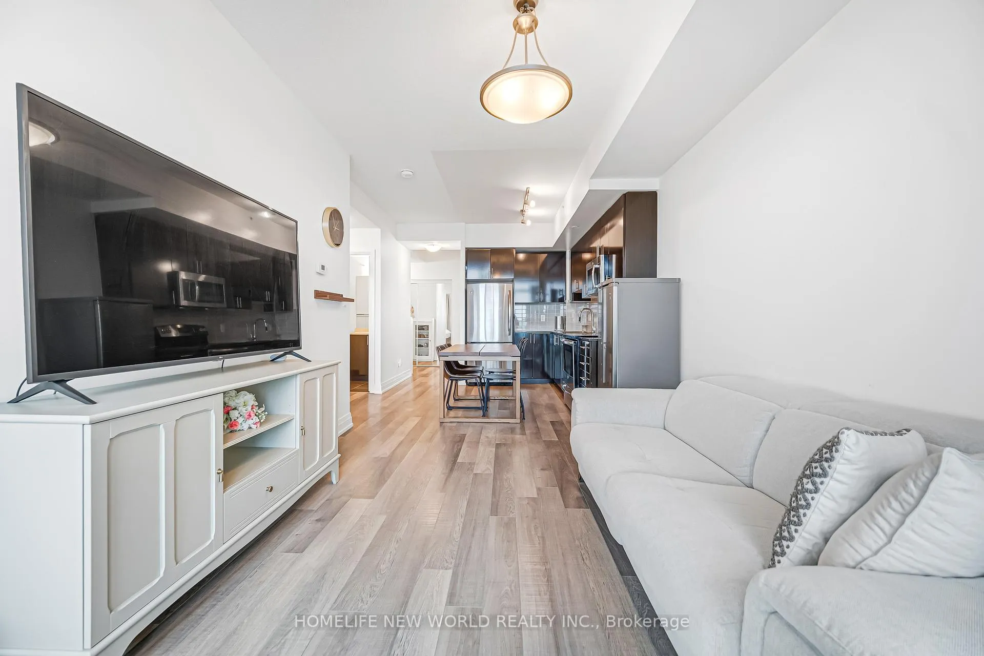 Photo 16 of Unit 501, 7165 Yonge Street, Markham, Grandview — HOMEH