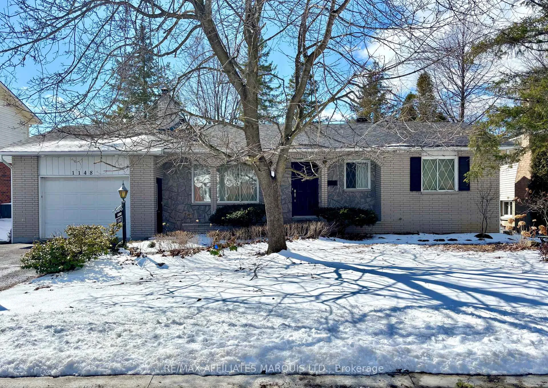 Photo 2 of 1148 Riverdale Avenue, Cornwall — HOMEH