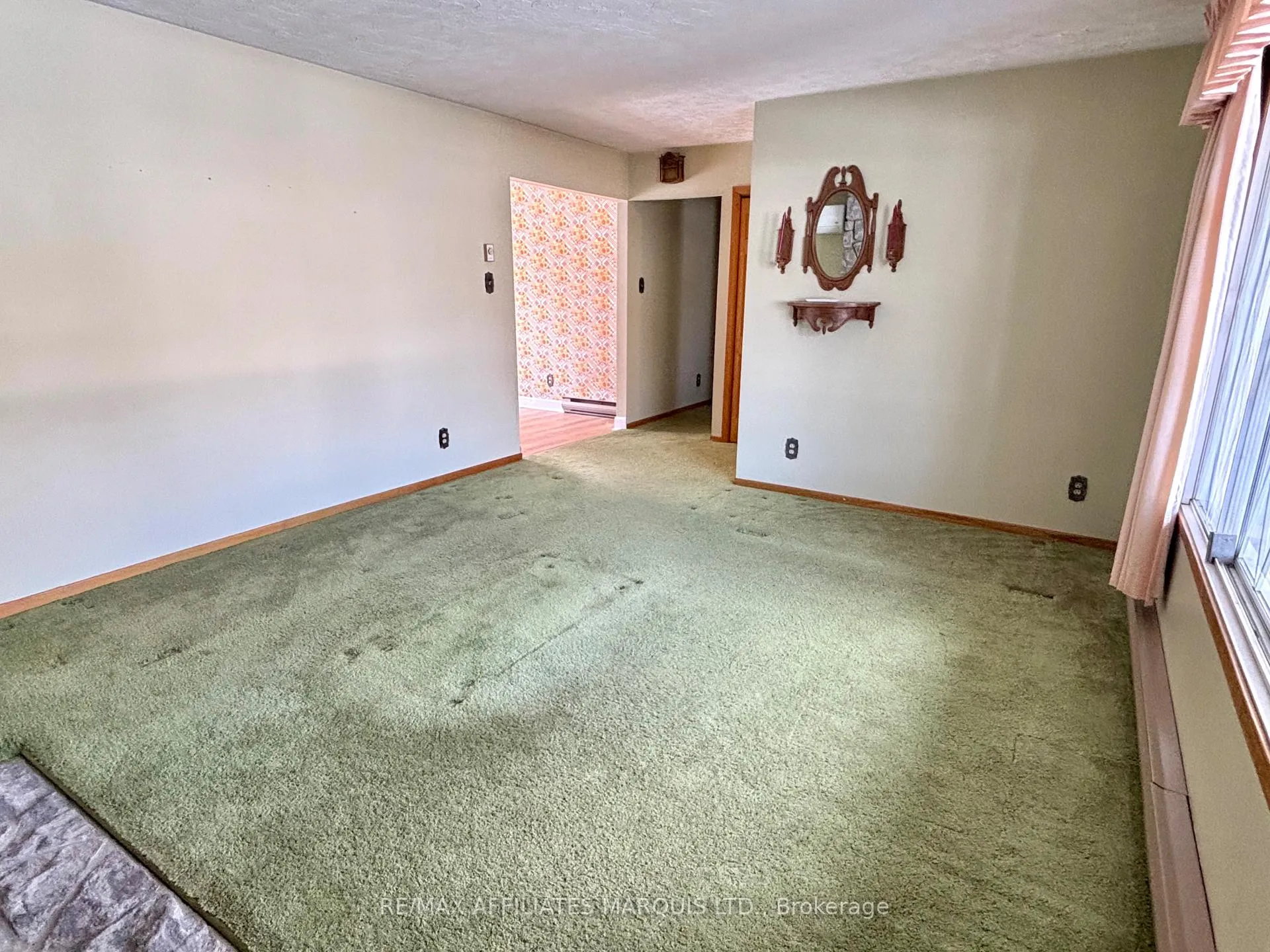 Photo 7 of 1148 Riverdale Avenue, Cornwall — HOMEH