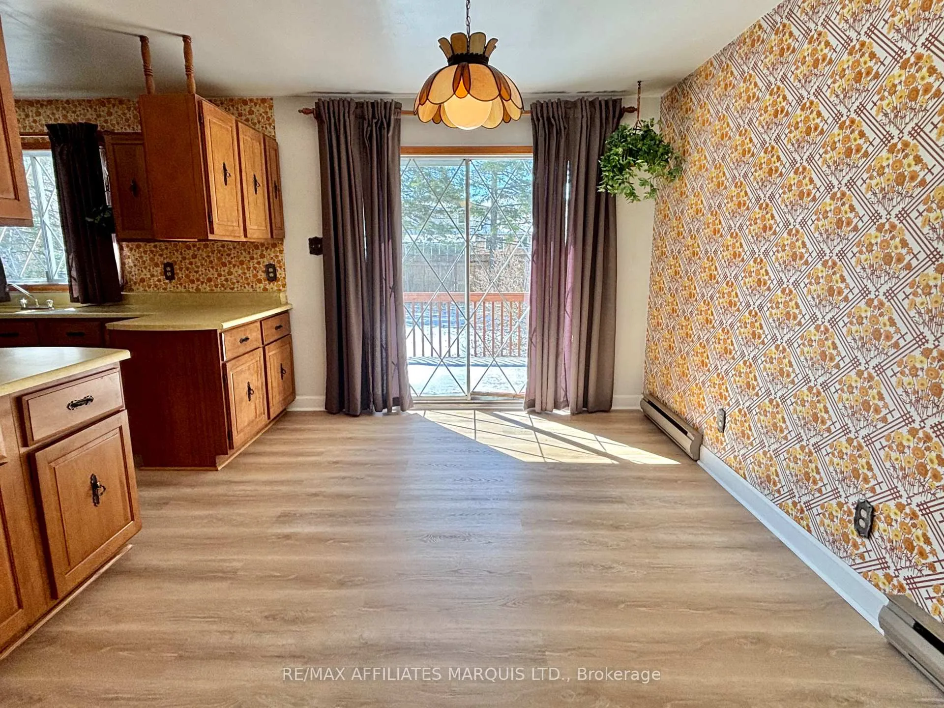 Photo 9 of 1148 Riverdale Avenue, Cornwall — HOMEH