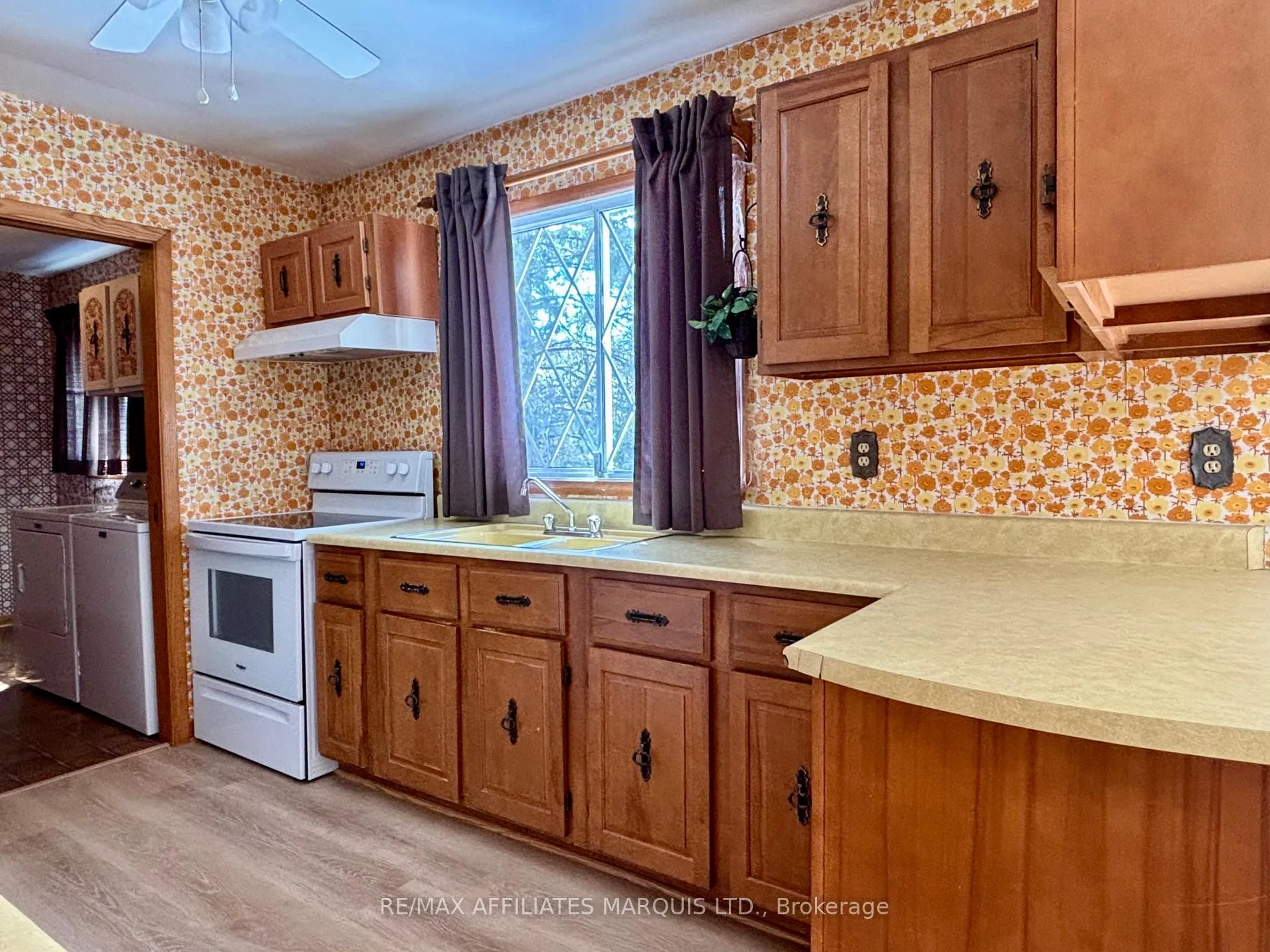 Photo 12 of 1148 Riverdale Avenue, Cornwall — HOMEH
