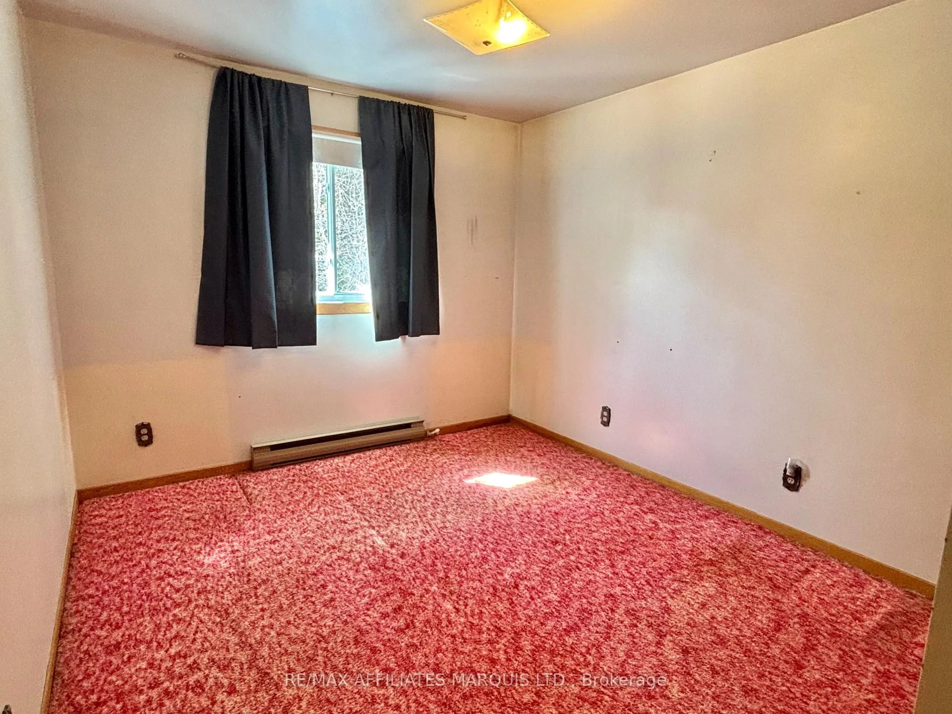Photo 16 of 1148 Riverdale Avenue, Cornwall — HOMEH
