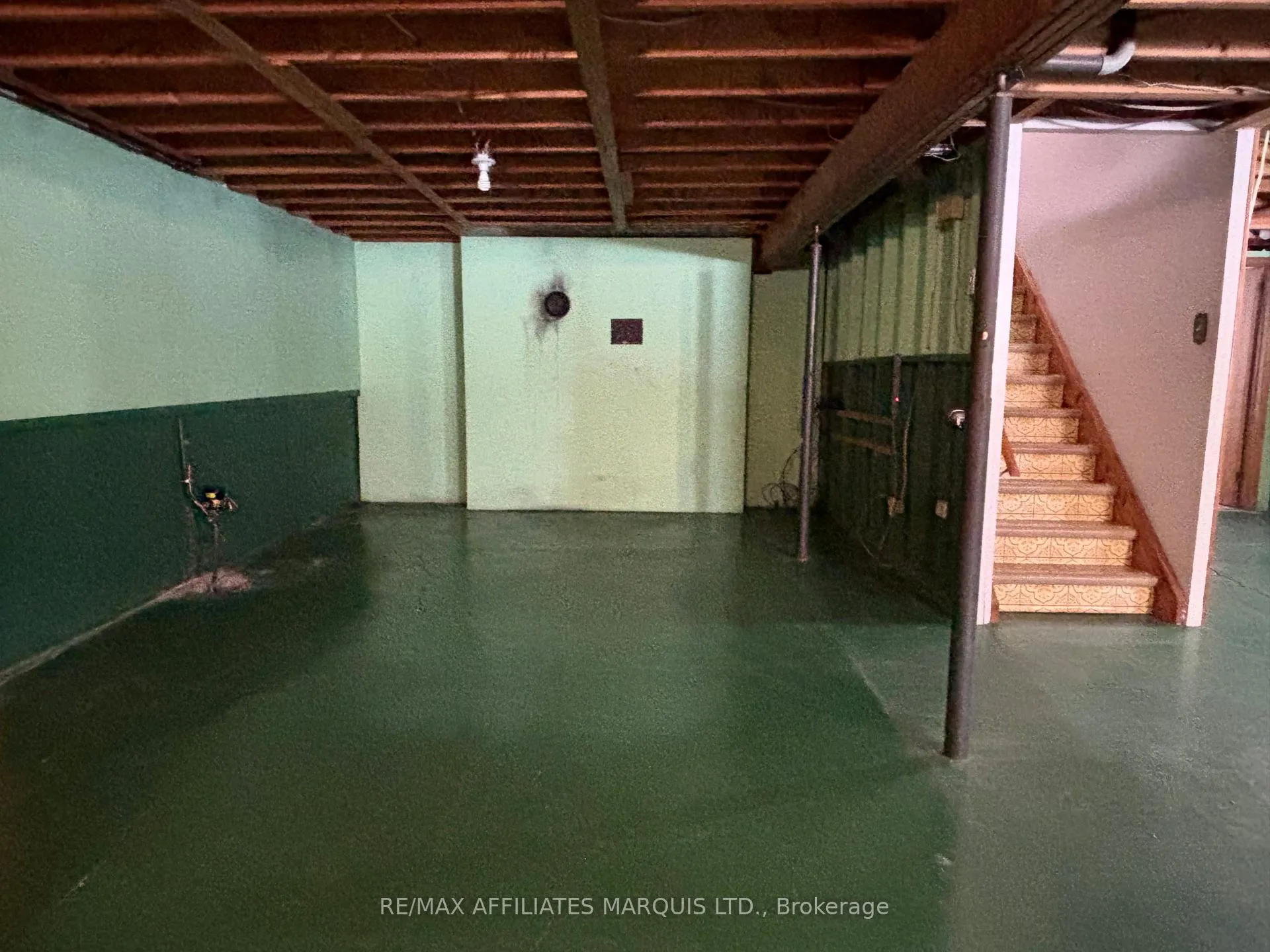 Photo 23 of 1148 Riverdale Avenue, Cornwall — HOMEH