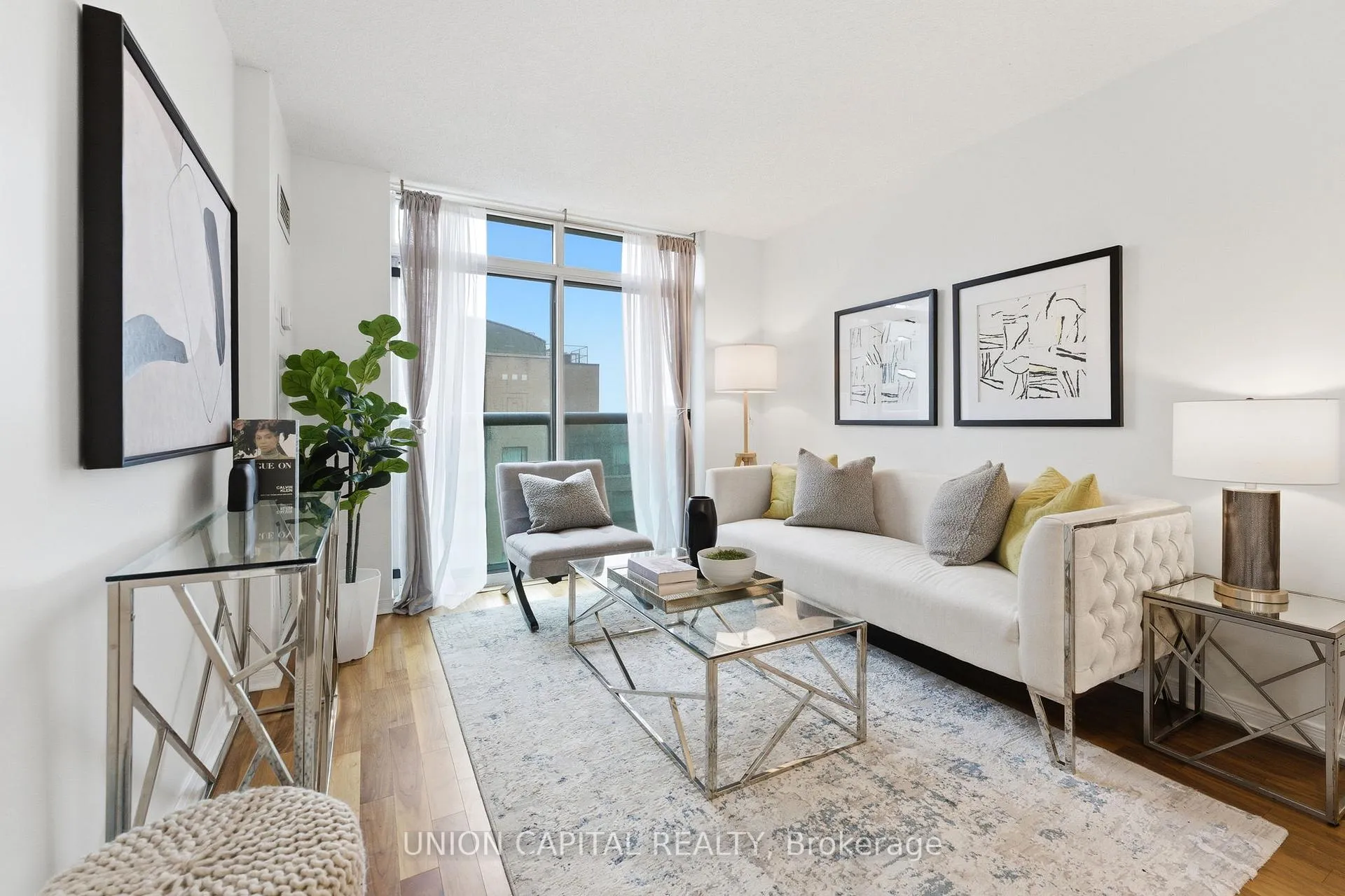 Photo 1 of Unit 1123, 109 Front Street E, Toronto, Waterfront Communities — HOMEH
