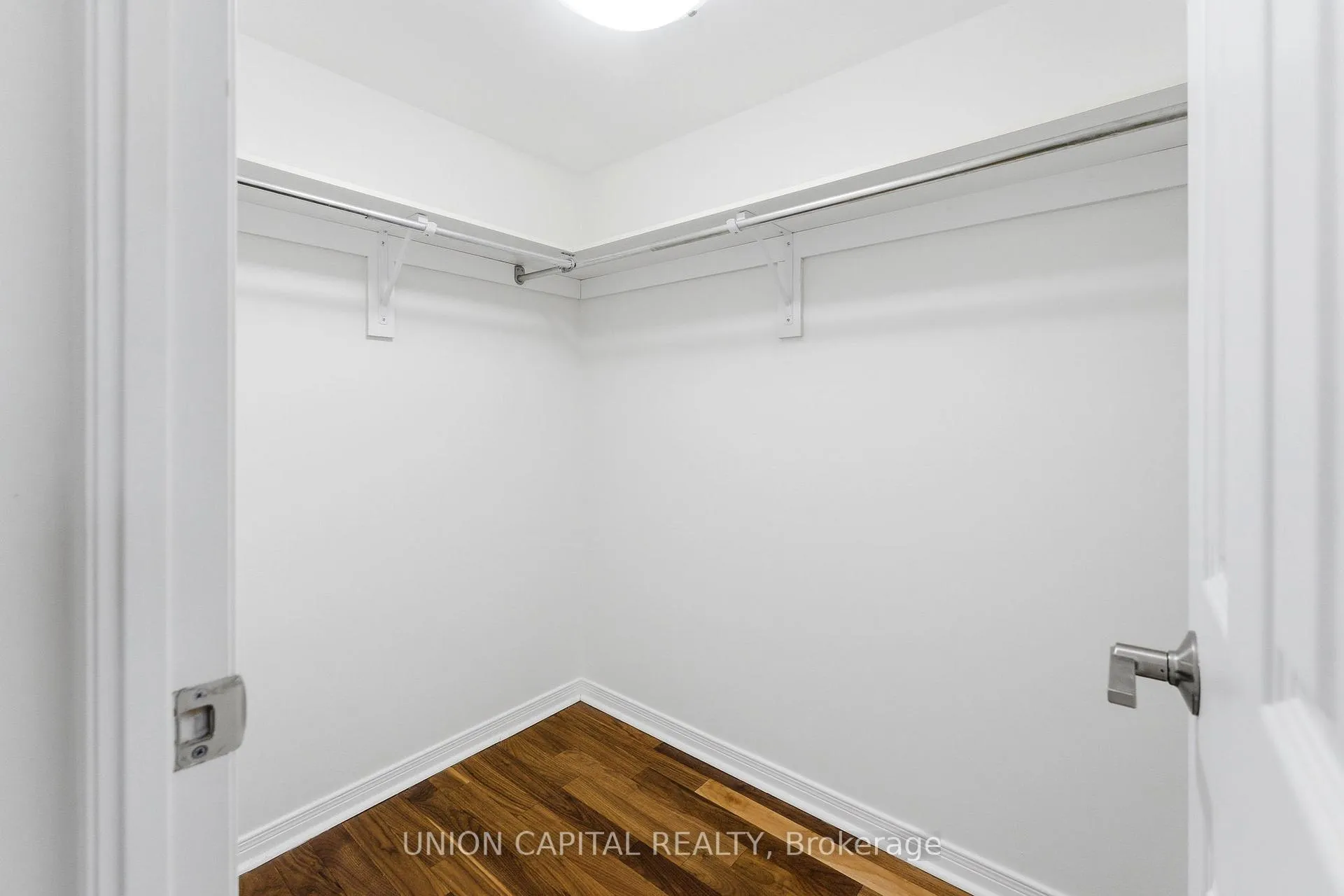 Photo 14 of Unit 1123, 109 Front Street E, Toronto, Waterfront Communities — HOMEH
