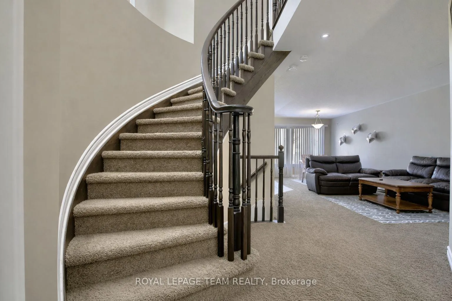 Photo 2 of 366 Tourmaline Crescent, Ottawa, Barrhaven - Strandherd — HOMEH