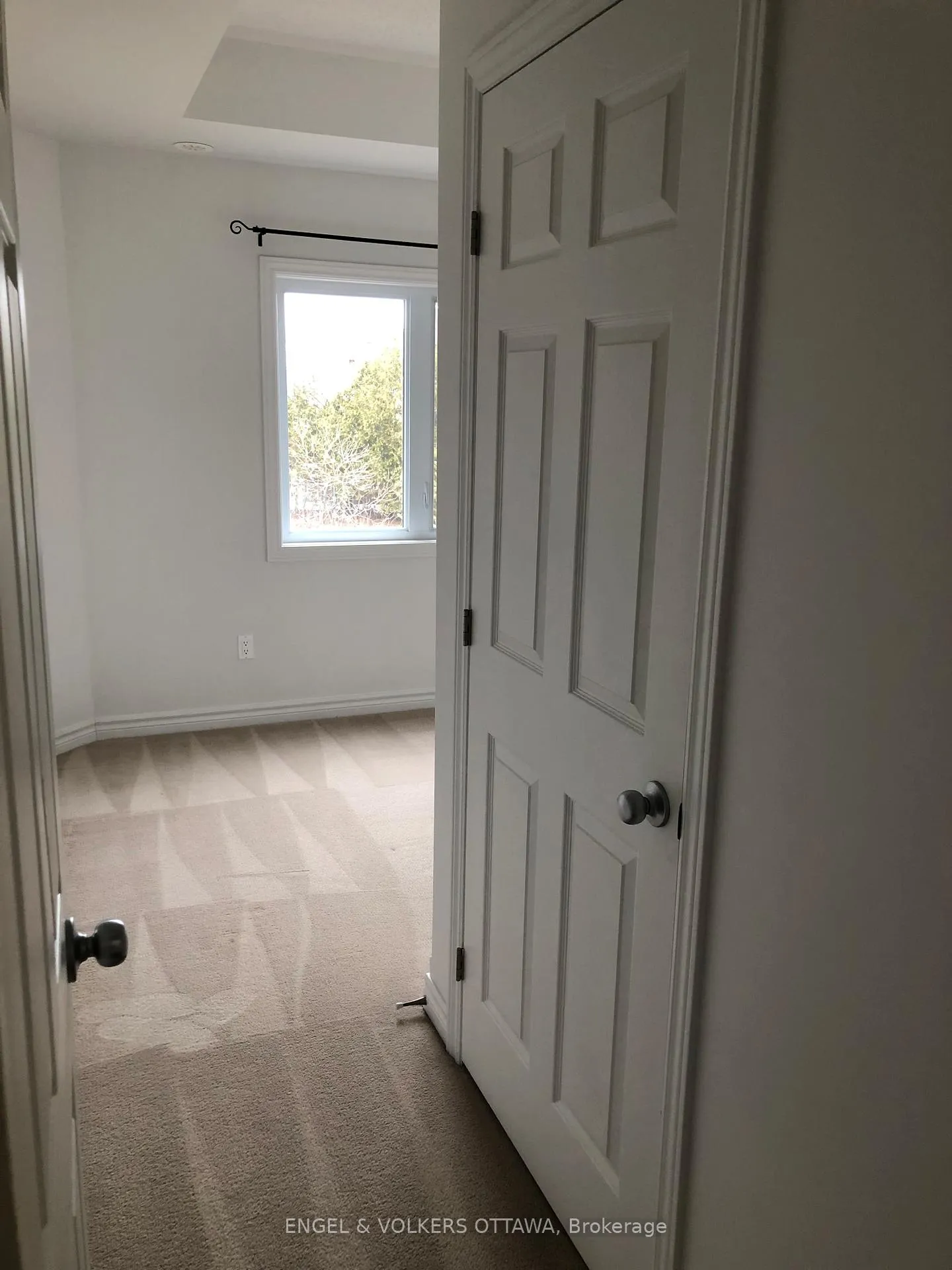 Photo 12 of Unit 68, 139 Harthill Way, Ottawa, Barrhaven - Heritage Park — HOMEH