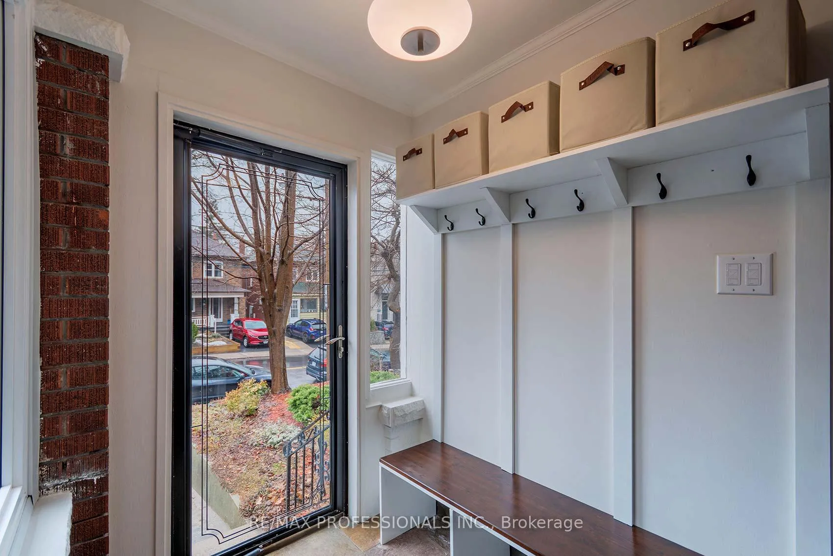Photo 3 of 88 Morningside Avenue, Toronto, High Park-Swansea — HOMEH