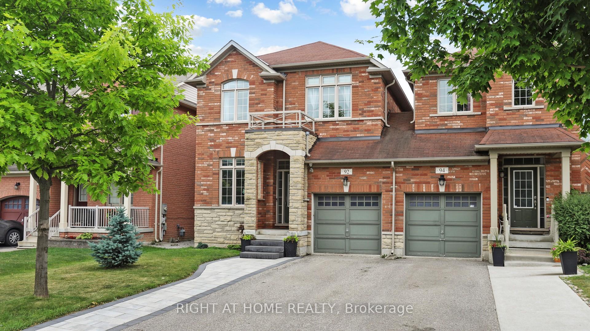 Photo 3 of 92 Waterlily Trail, King, Schomberg — HOMEH