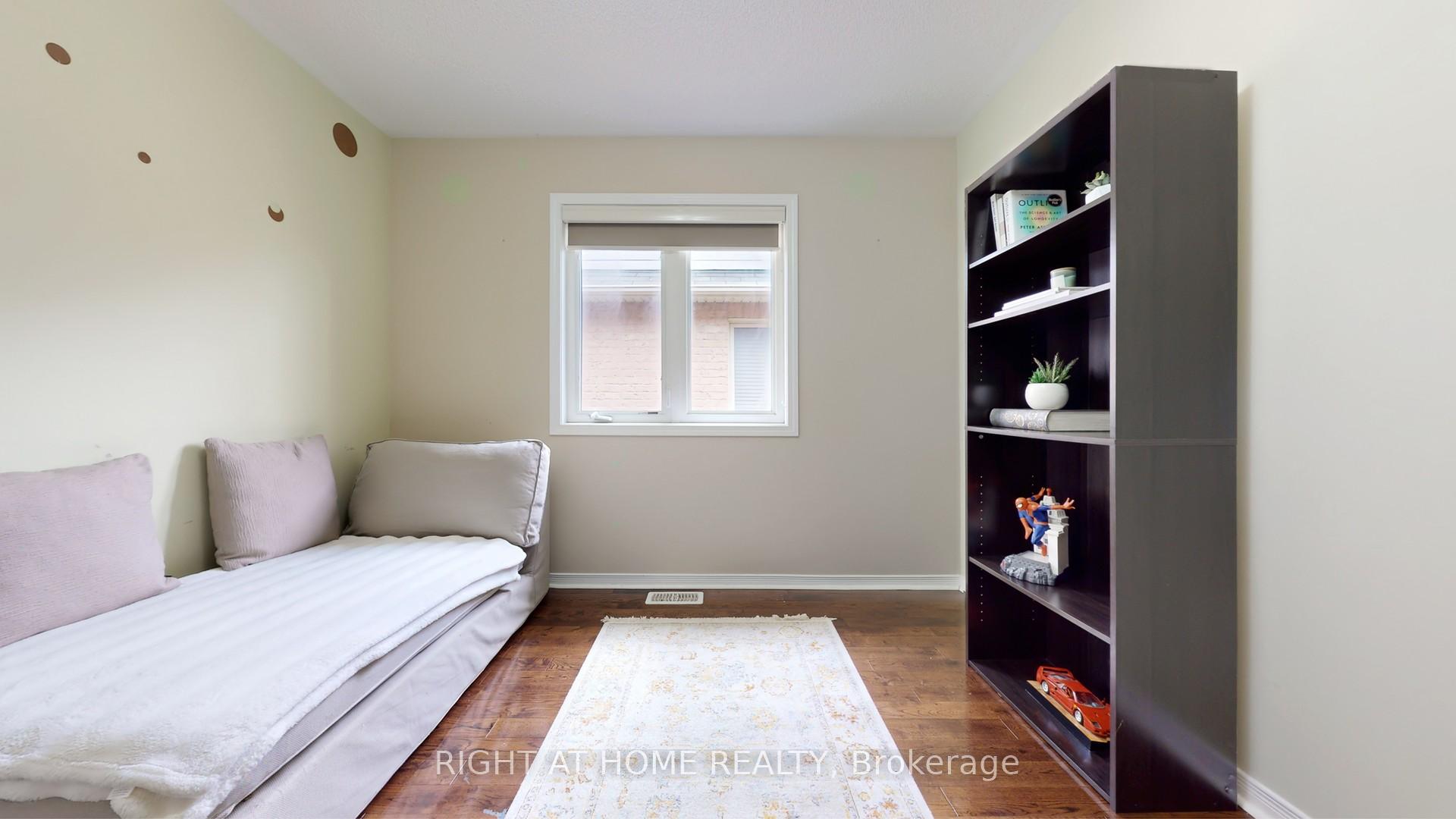 Photo 31 of 92 Waterlily Trail, King, Schomberg — HOMEH