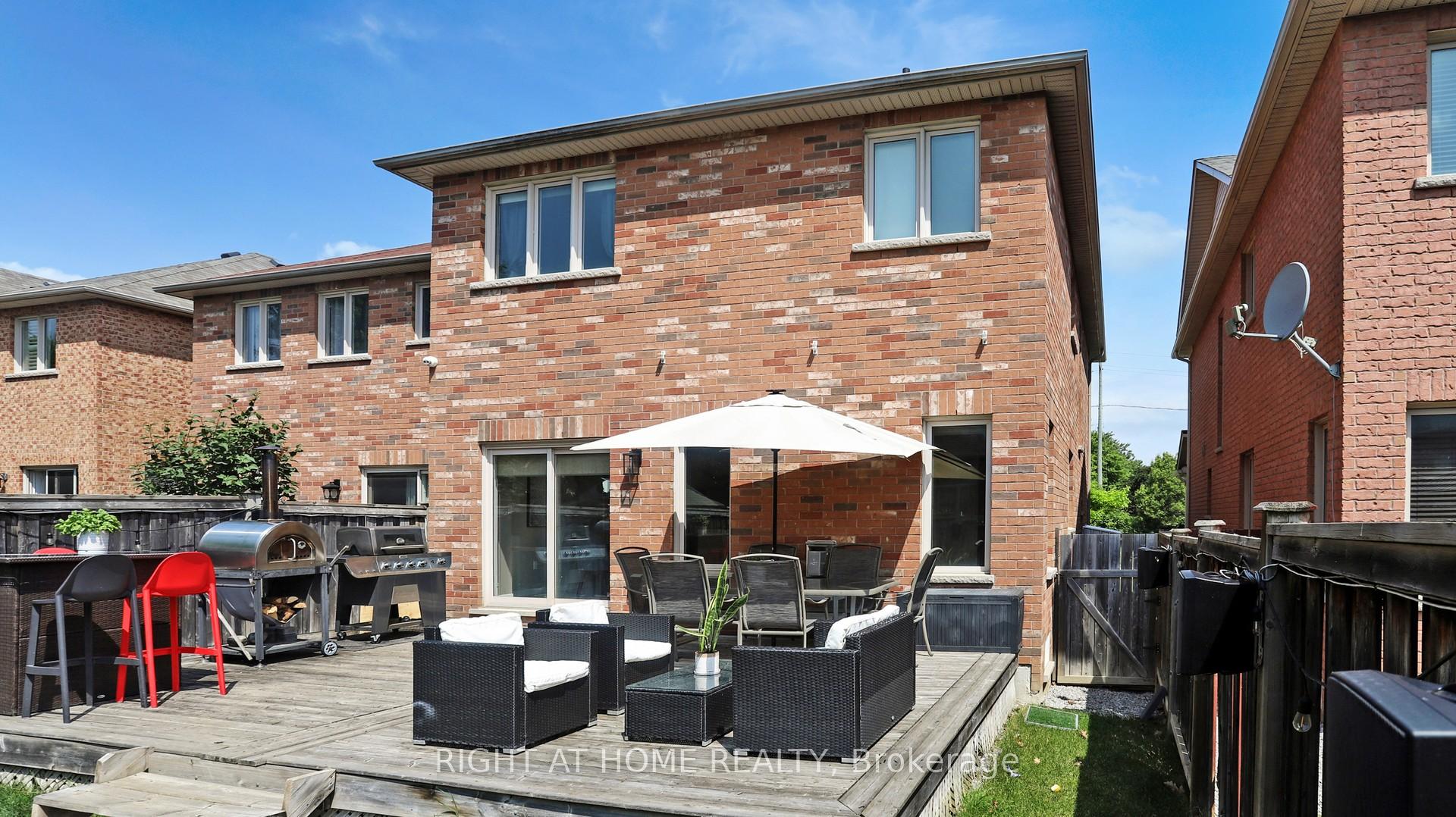 Photo 36 of 92 Waterlily Trail, King, Schomberg — HOMEH