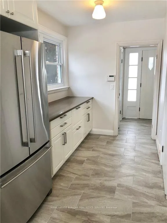 Photo 27 of 252 Pomona Avenue, Burlington, Brant — HOMEH