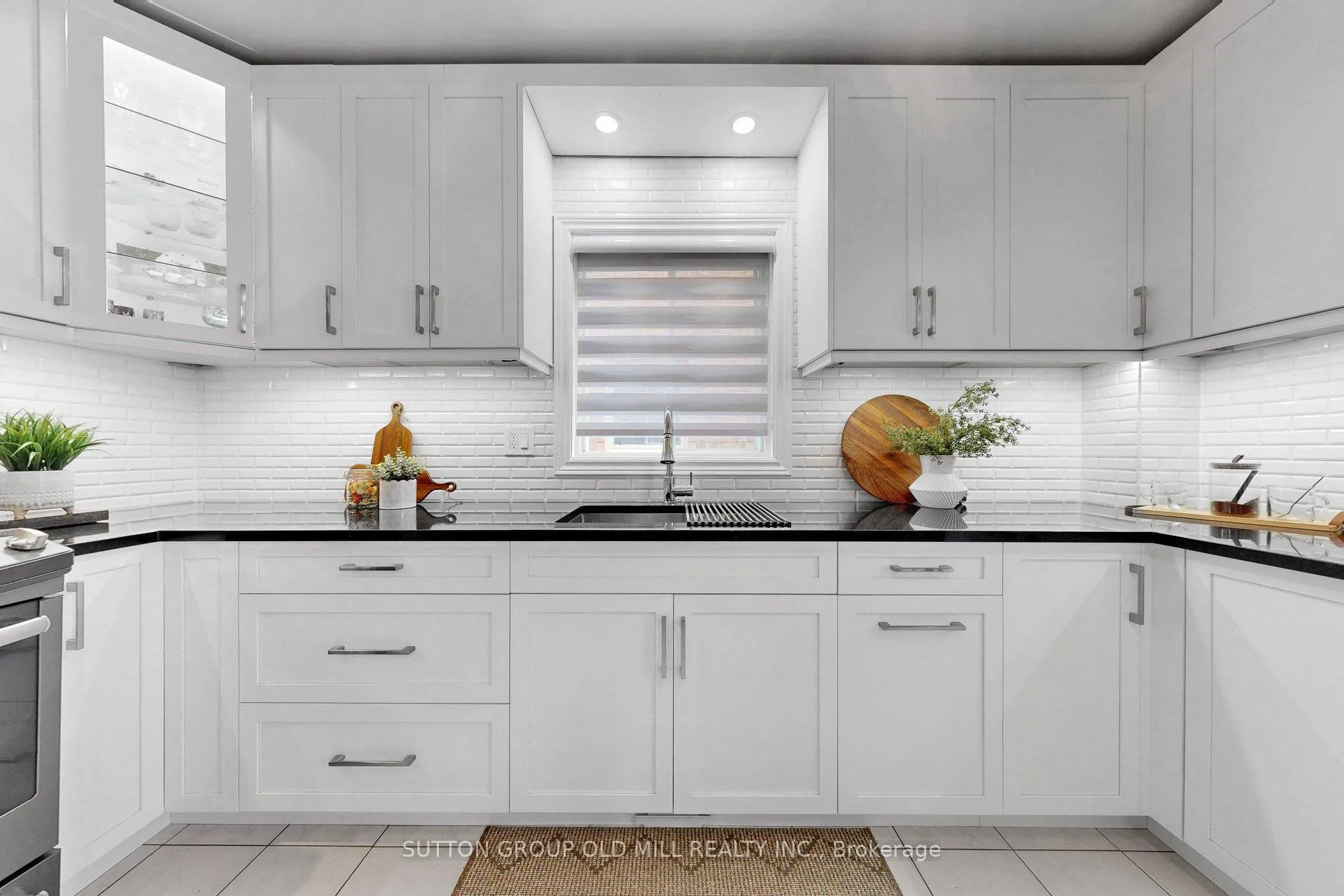 Photo 9 of 84 Fountainbridge Drive, Caledon, Bolton East — HOMEH