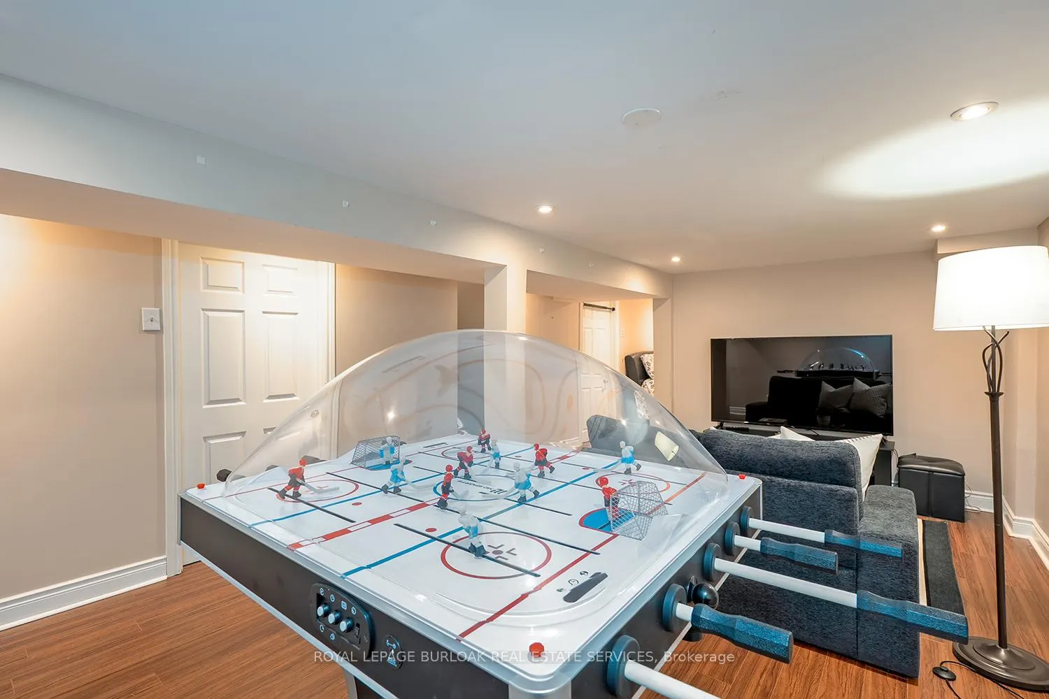 Photo 21 of 1278 Consort Crescent, Burlington, Palmer — HOMEH