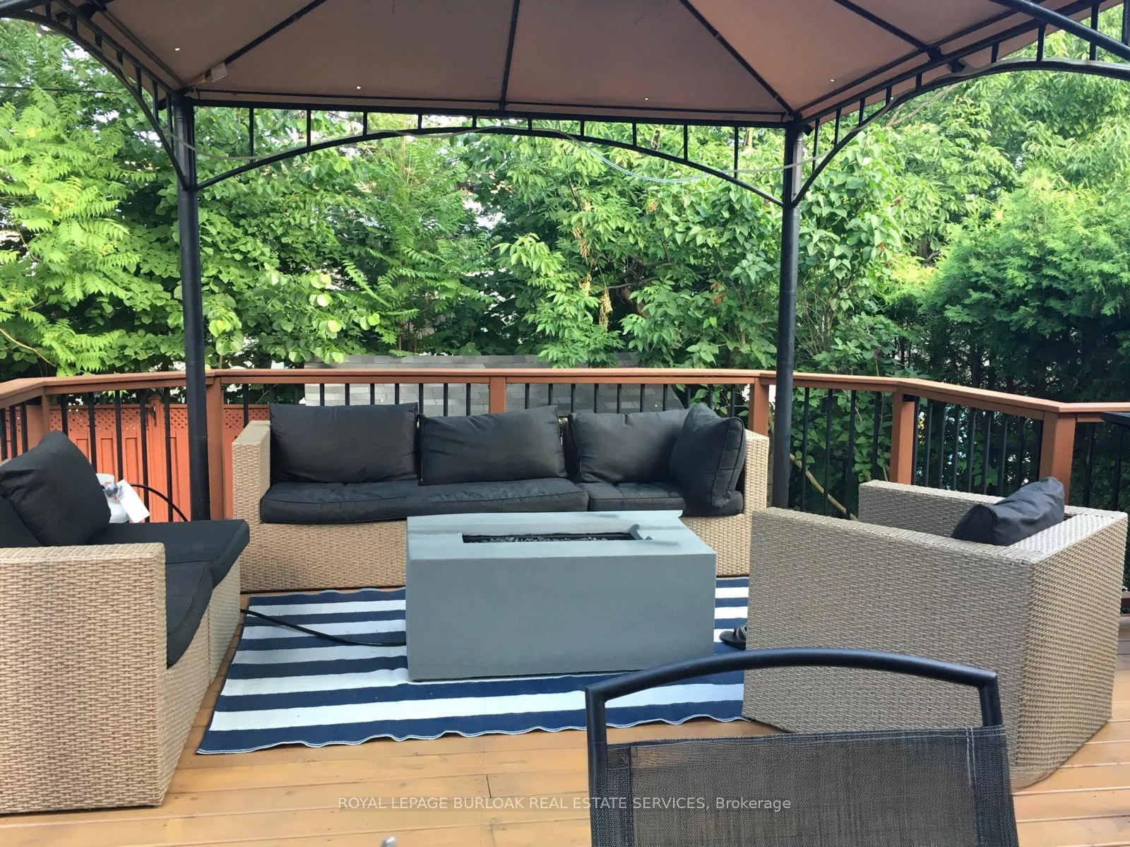Photo 23 of 1278 Consort Crescent, Burlington, Palmer — HOMEH